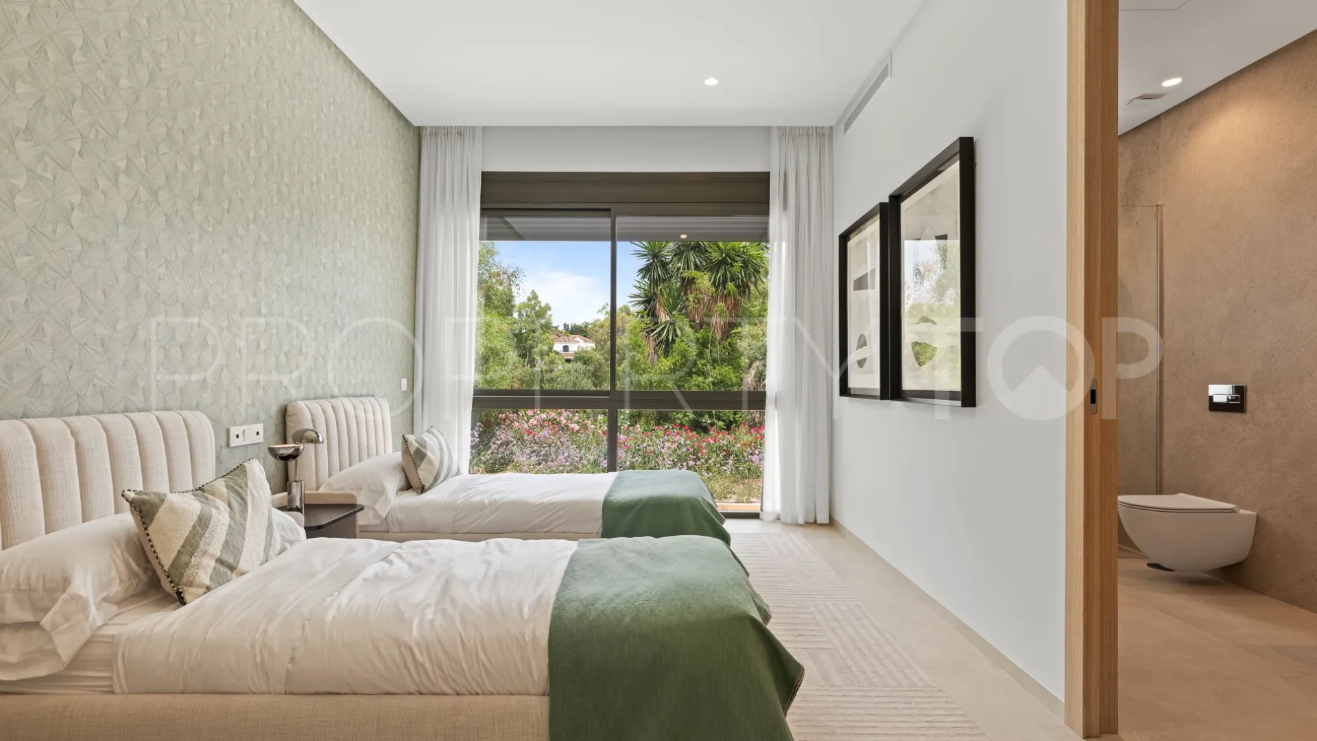 Villa con 6 dormitorios a la venta en Fuente del Espanto