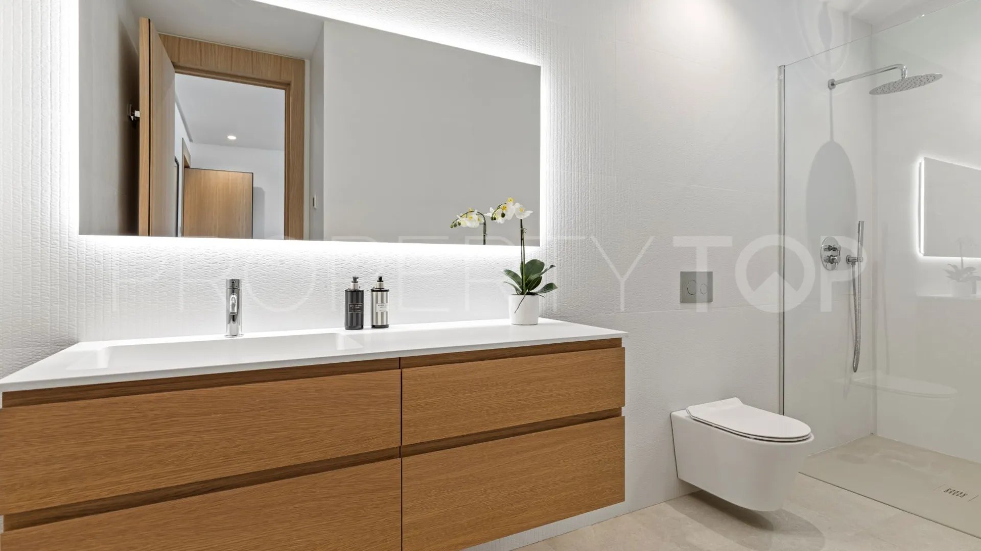 Villa con 6 dormitorios a la venta en Fuente del Espanto