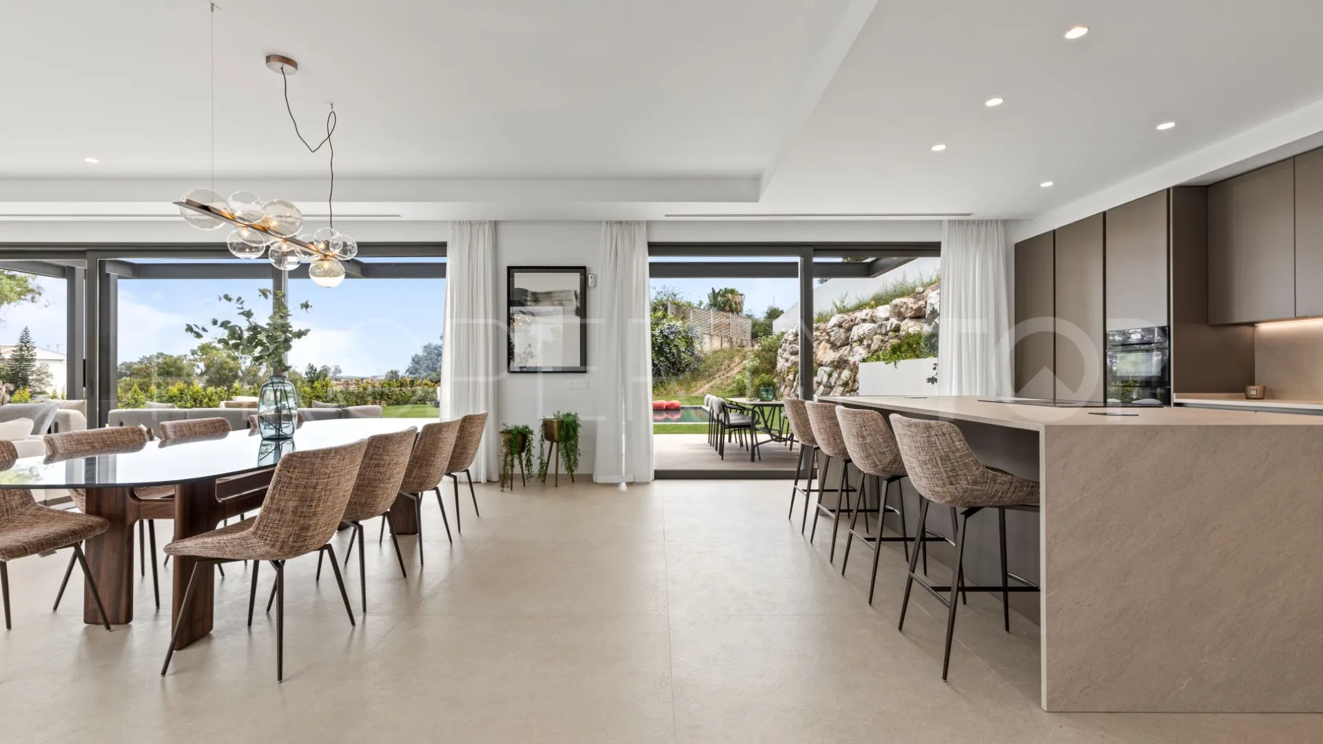 Villa con 6 dormitorios a la venta en Fuente del Espanto