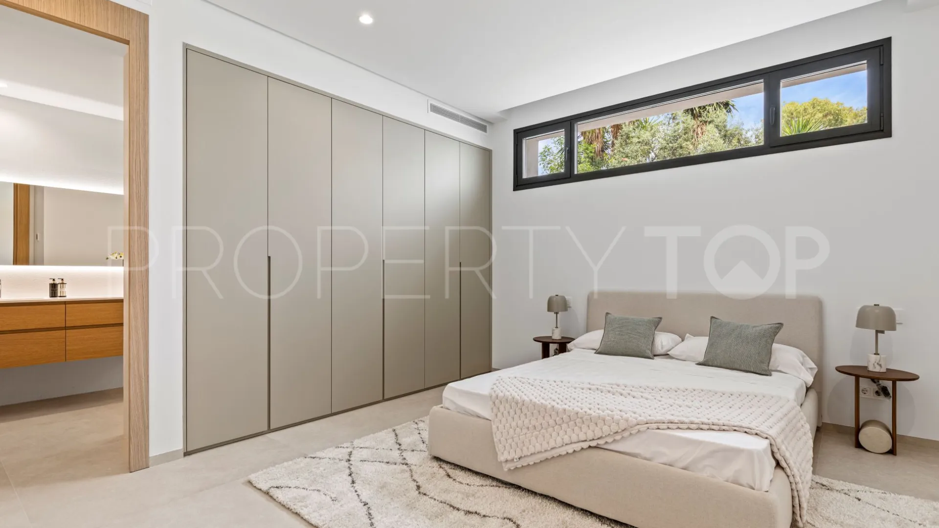 Villa con 6 dormitorios a la venta en Fuente del Espanto