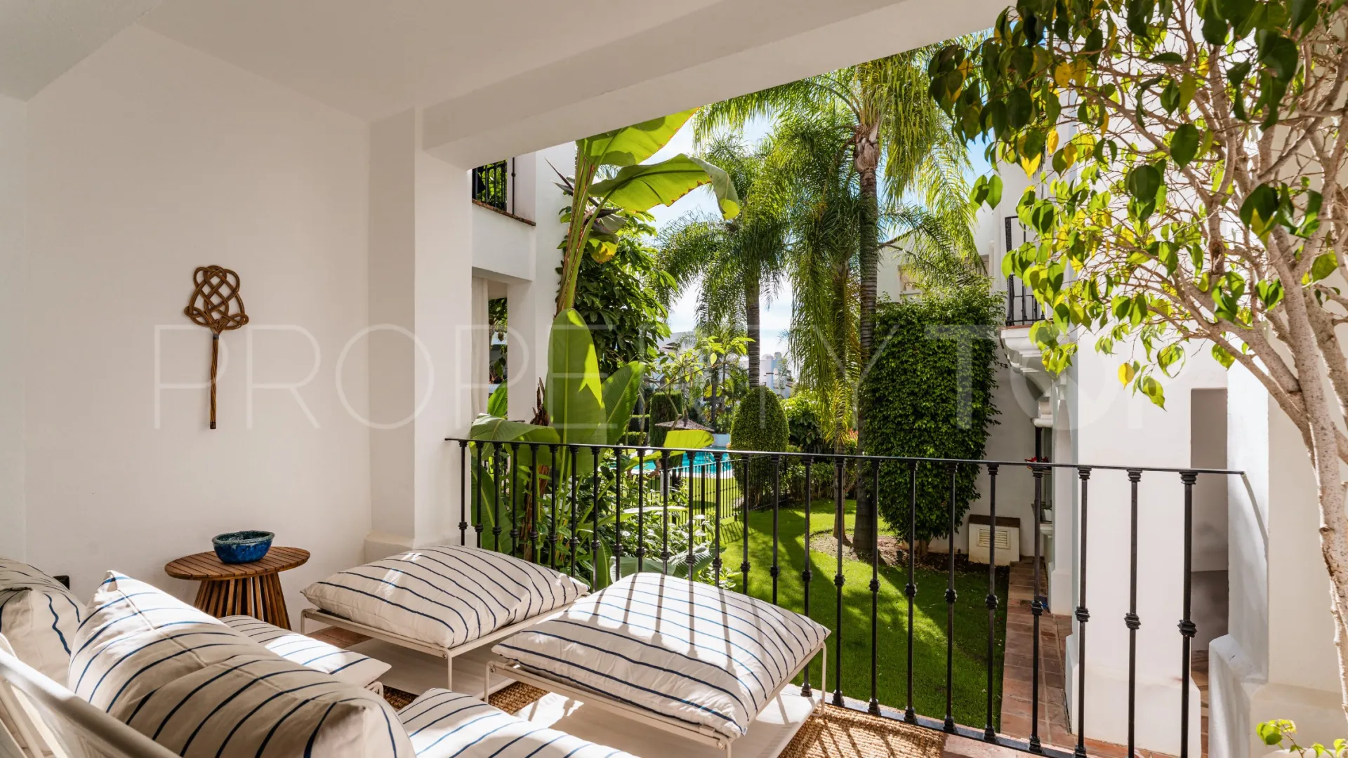Se vende apartamento de 3 dormitorios en Sierra Blanca