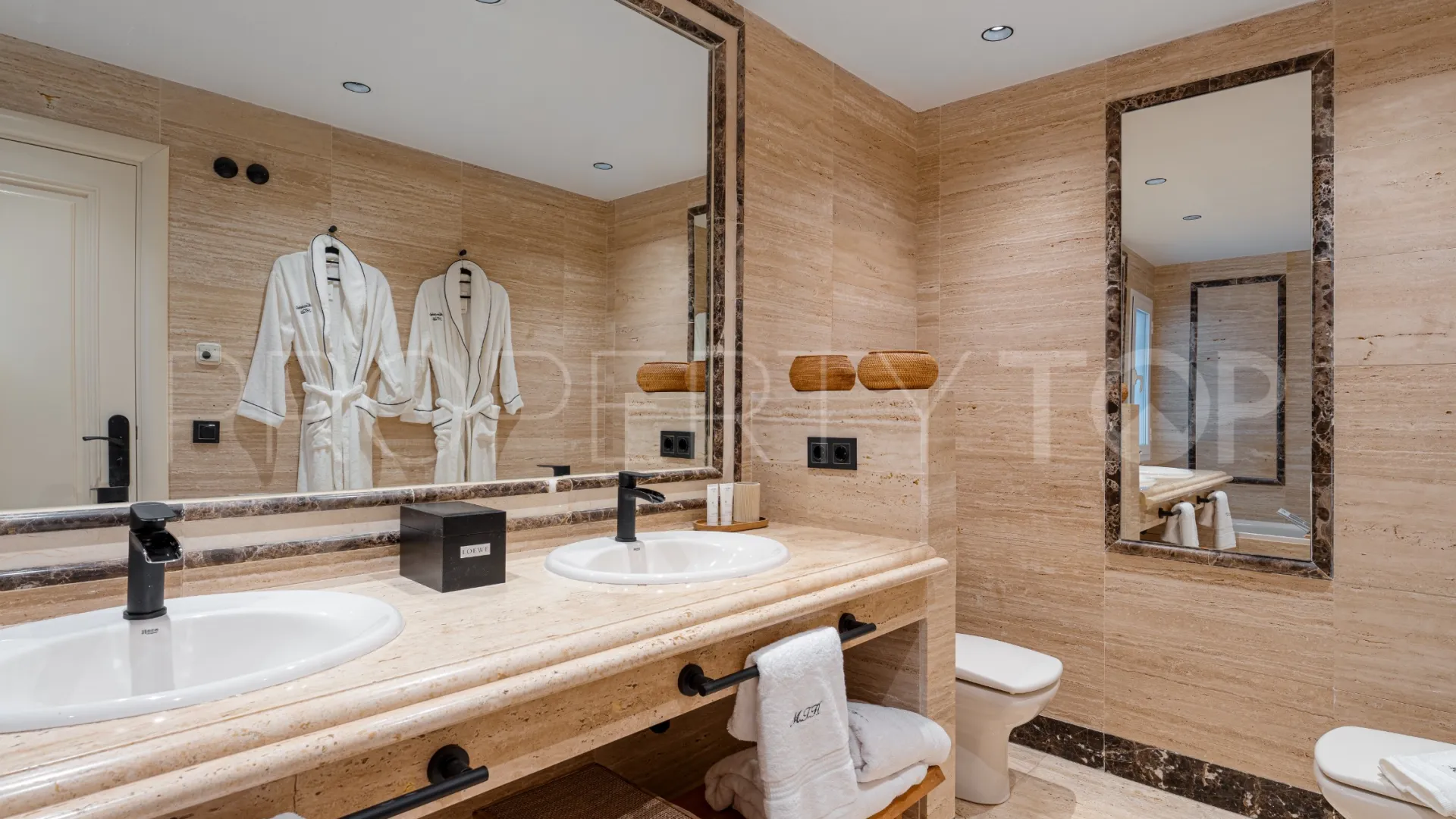 Se vende apartamento de 3 dormitorios en Sierra Blanca