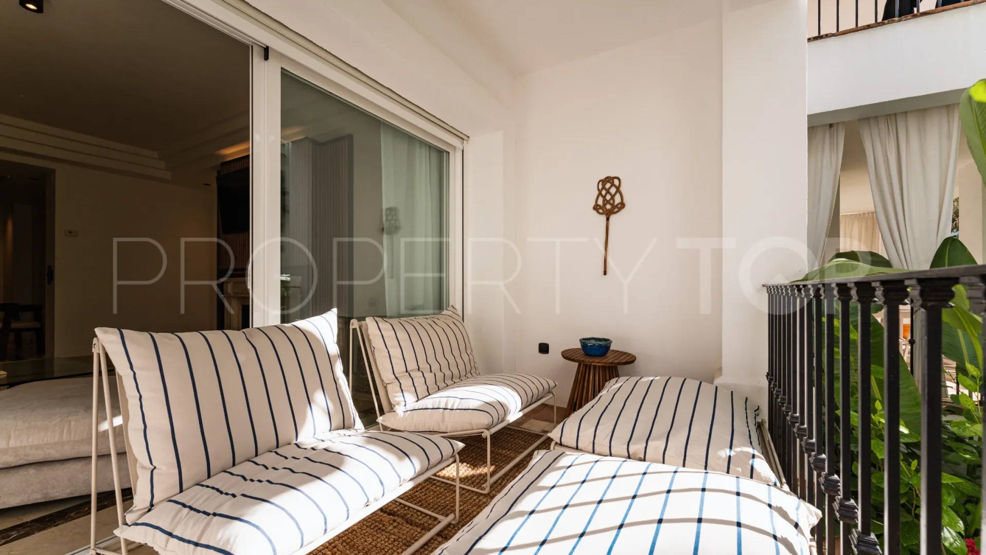 Se vende apartamento de 3 dormitorios en Sierra Blanca