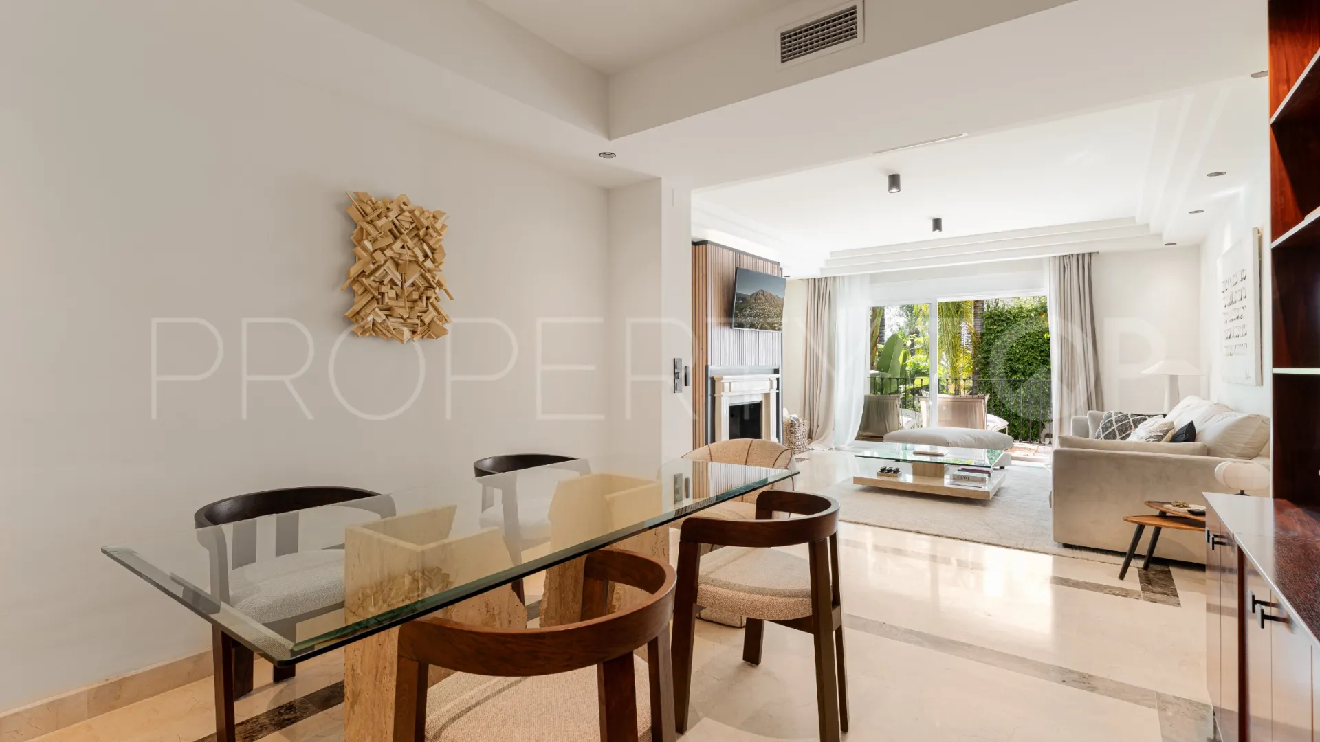 Se vende apartamento de 3 dormitorios en Sierra Blanca