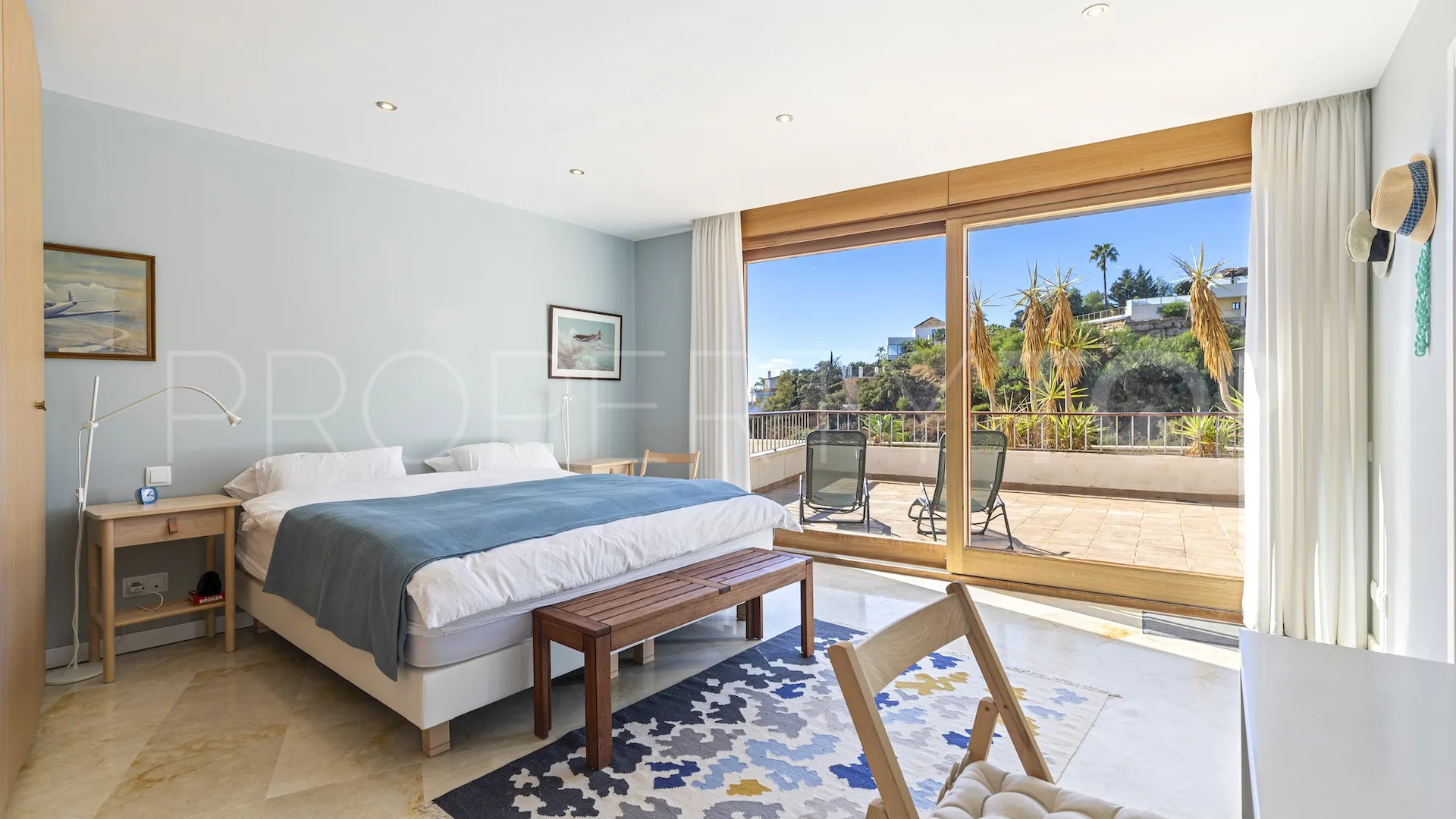 Se vende Ático en Los Altos de los Monteros