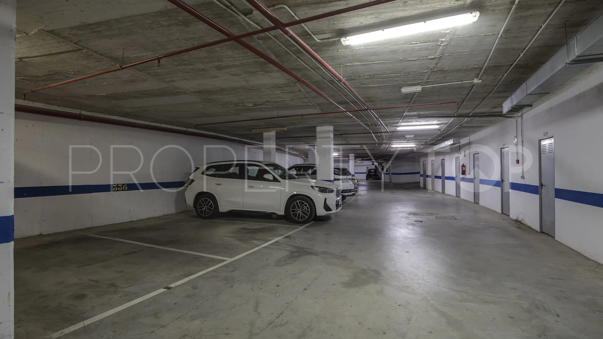 Se vende Ático en Los Altos de los Monteros