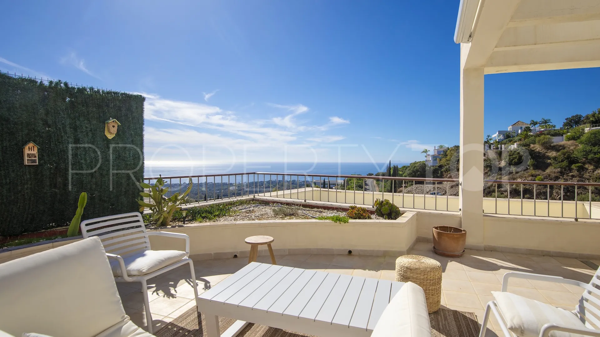 Se vende Ático en Los Altos de los Monteros