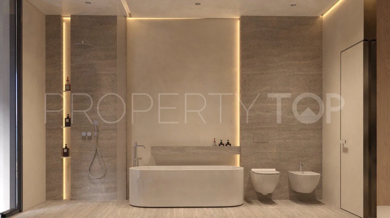 For sale 5 bedrooms villa in Calahonda