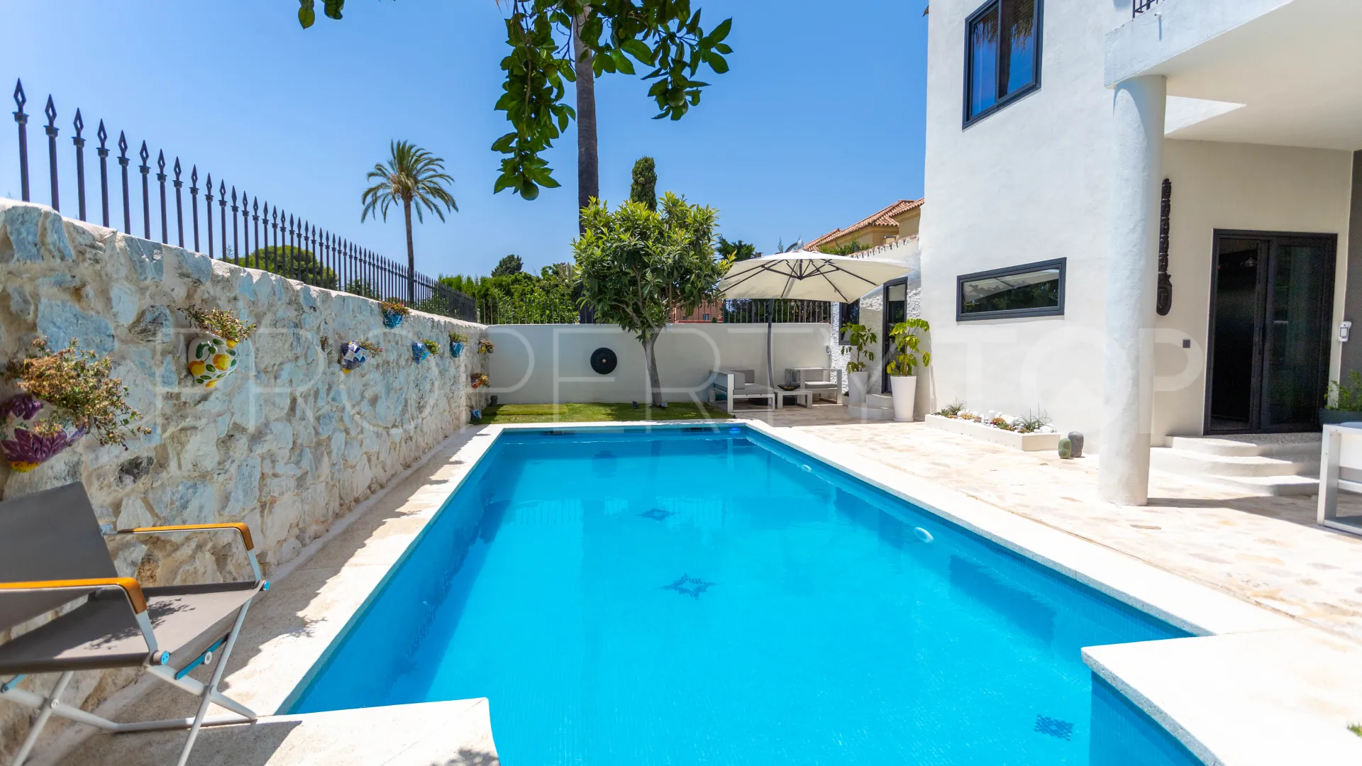 For sale Paraiso Barronal villa with 5 bedrooms