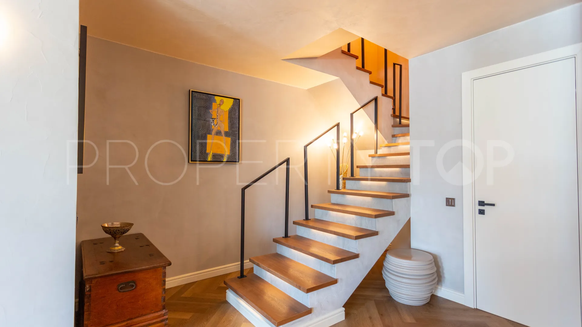 For sale Paraiso Barronal villa with 5 bedrooms