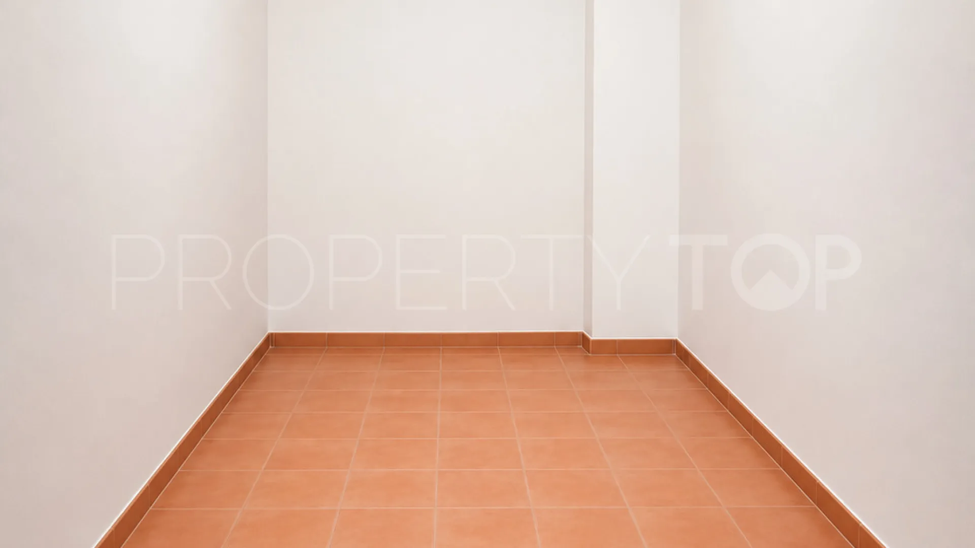 Comprar apartamento de 2 dormitorios en Medina de Banús
