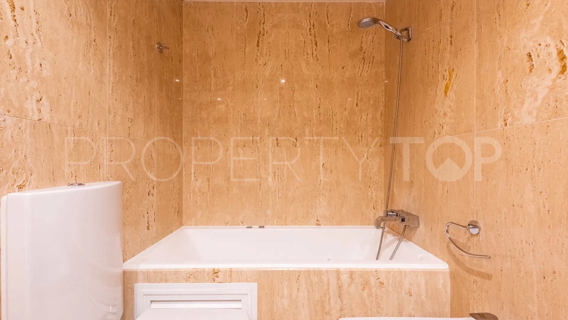 Comprar apartamento de 2 dormitorios en Medina de Banús