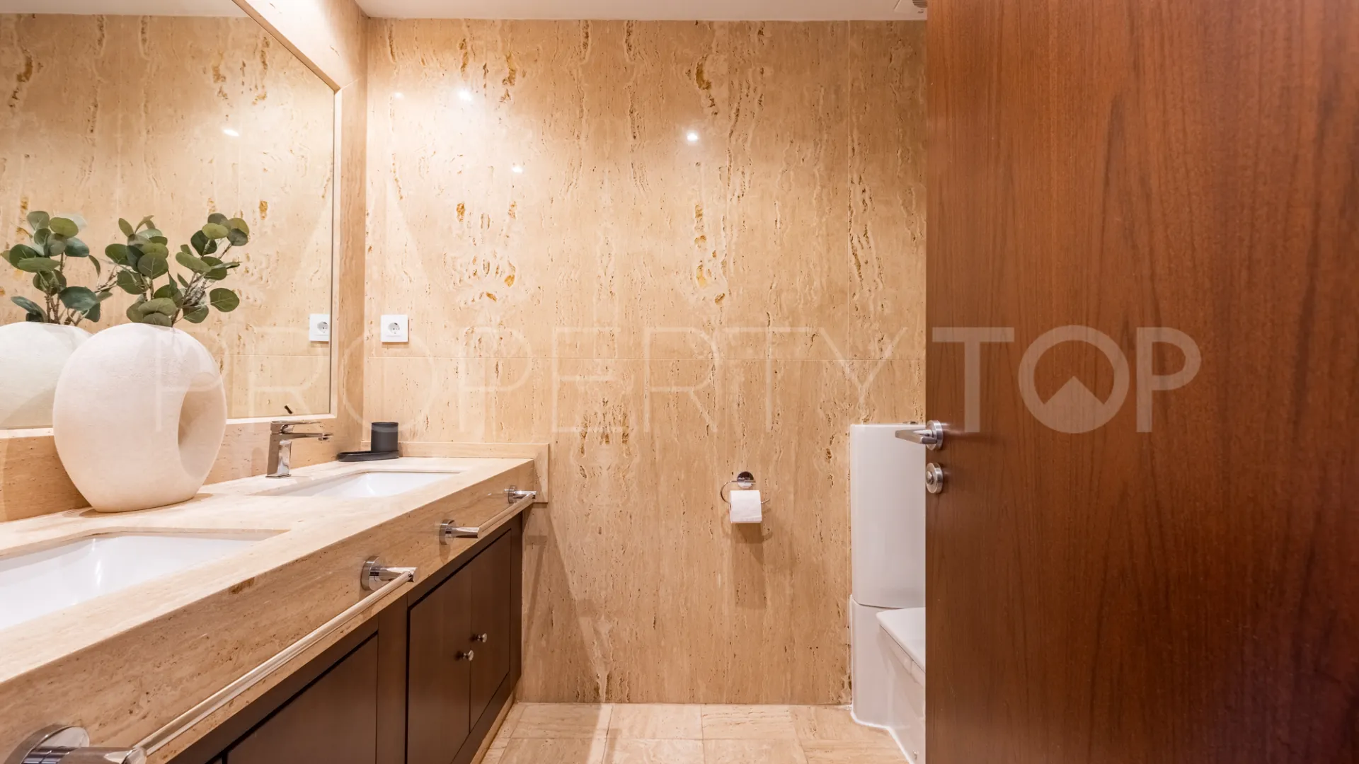 Comprar apartamento de 2 dormitorios en Medina de Banús