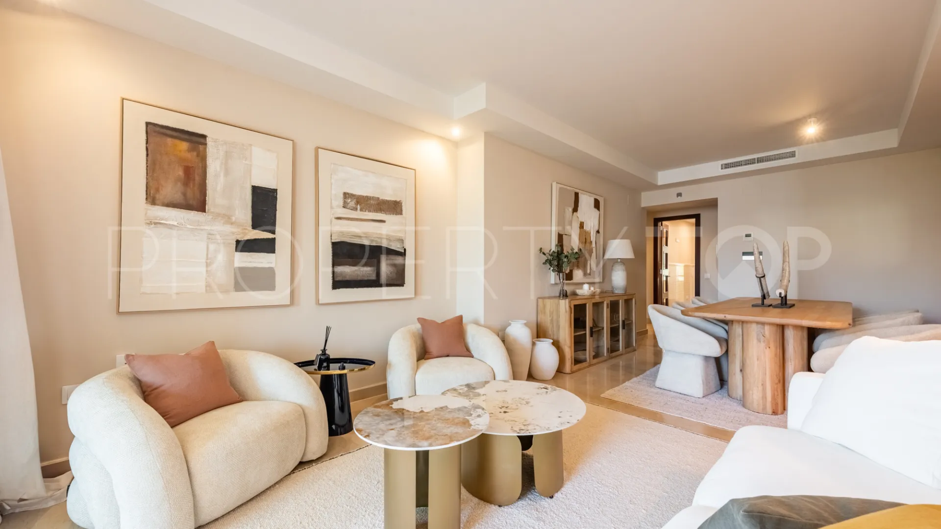 Comprar apartamento de 2 dormitorios en Medina de Banús