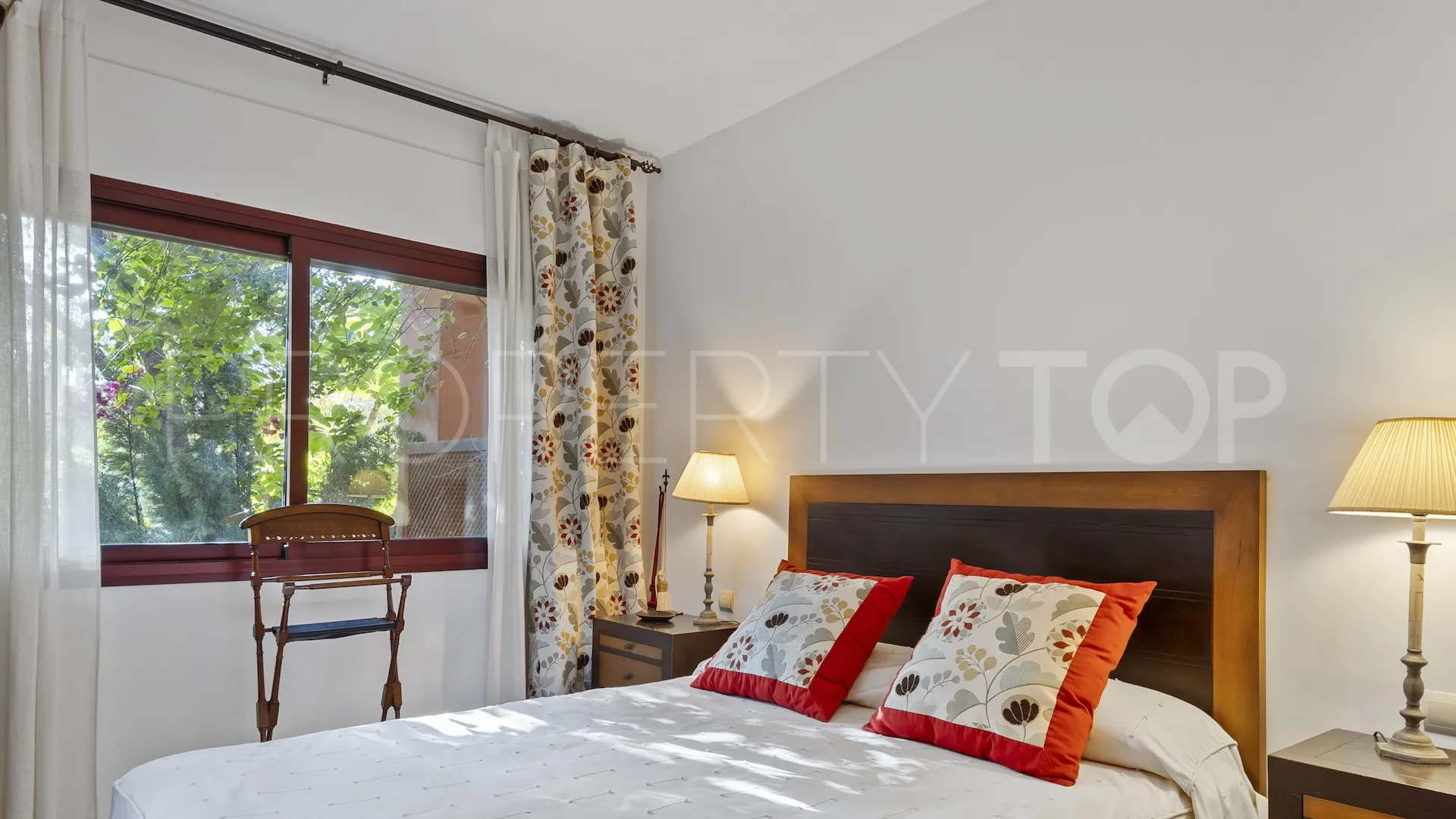 Apartamento de 3 dormitorios en venta en Alicate Playa