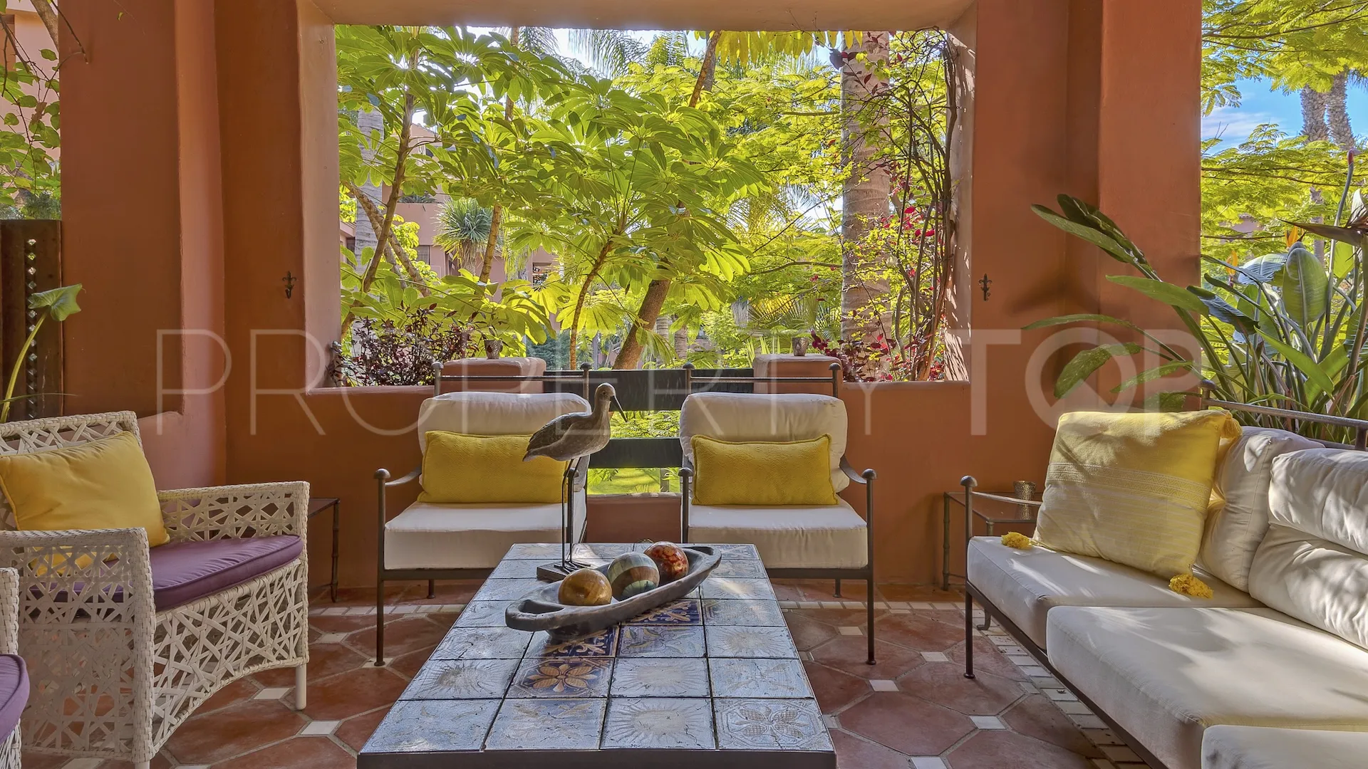 Apartamento de 3 dormitorios en venta en Alicate Playa