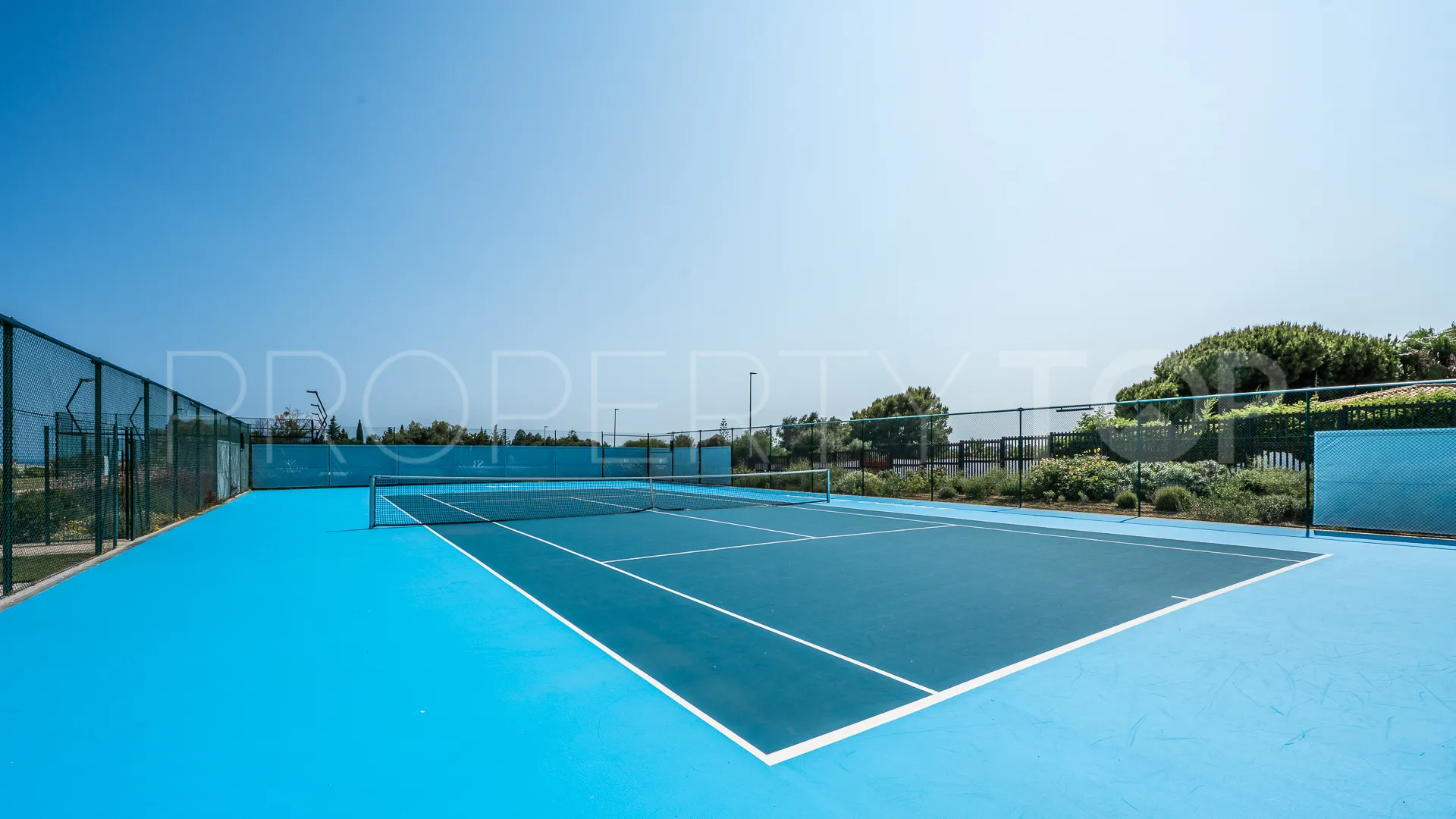 Buy penthouse in Epic Marbella