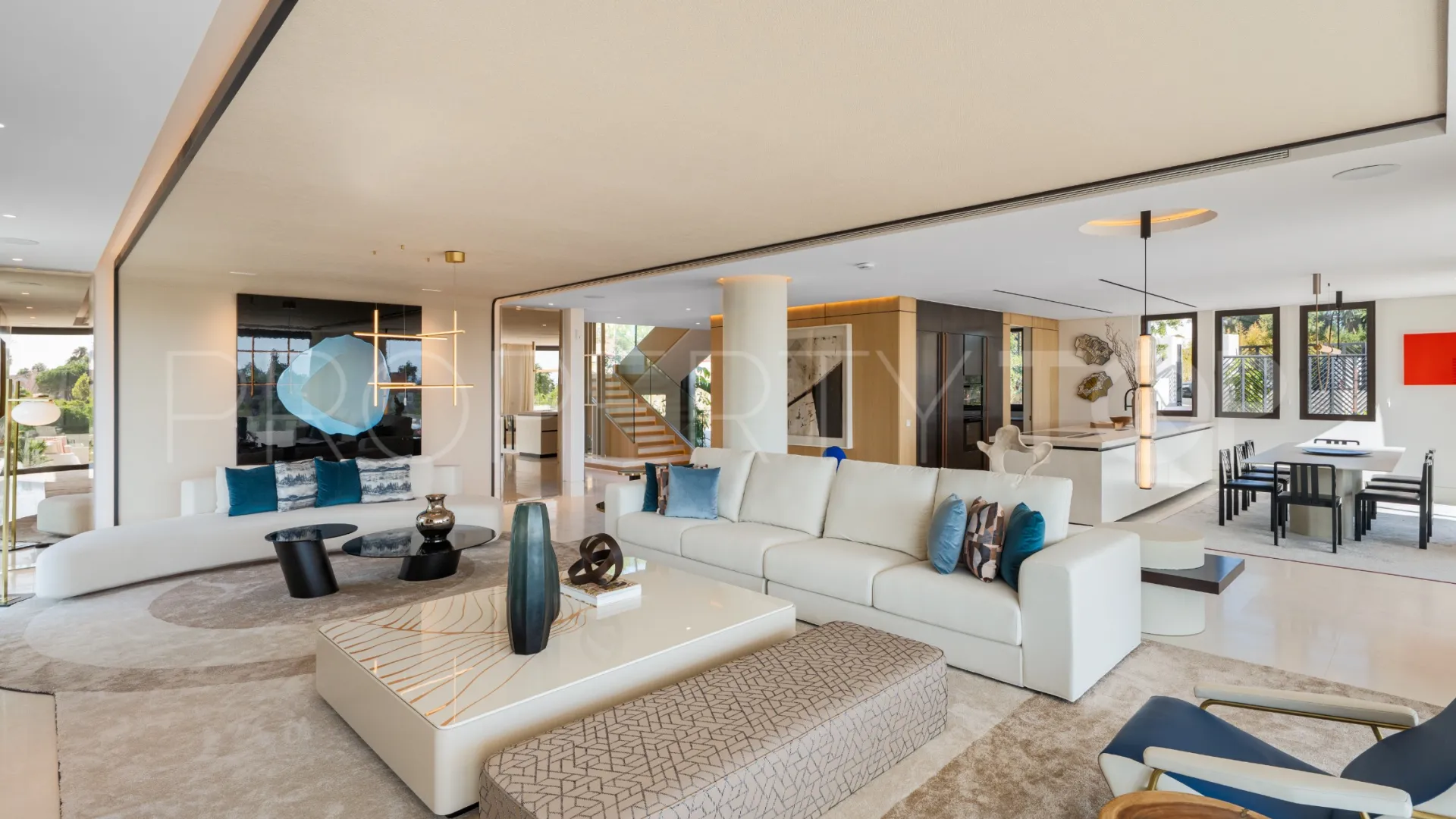 For sale villa in Marbella Hill Club