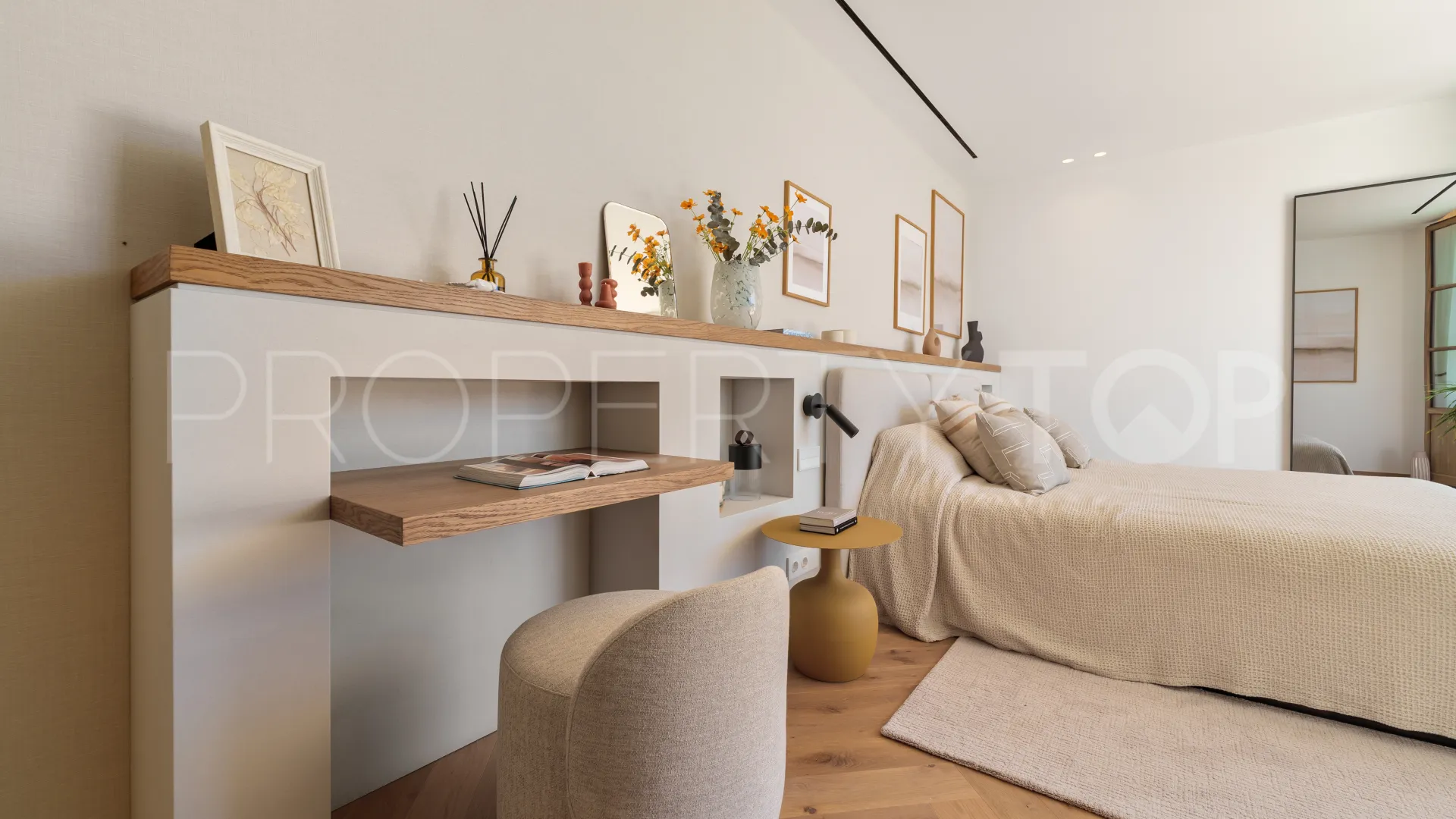 Villa en venta en The Hills con 5 dormitorios