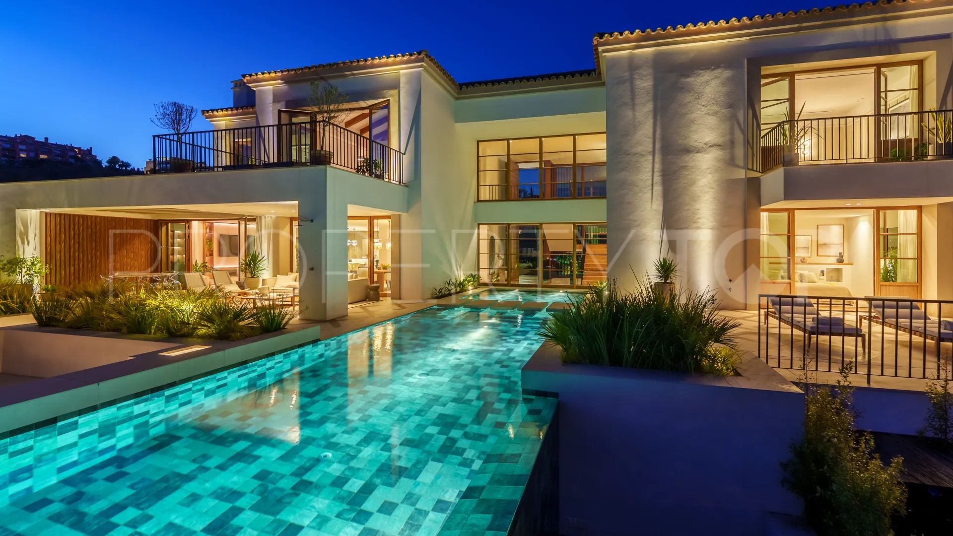 Villa en venta en The Hills con 5 dormitorios