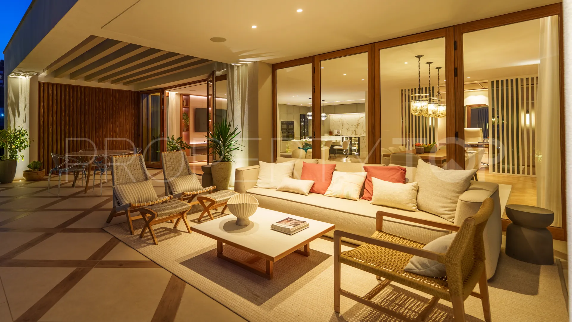 Villa en venta en The Hills con 5 dormitorios