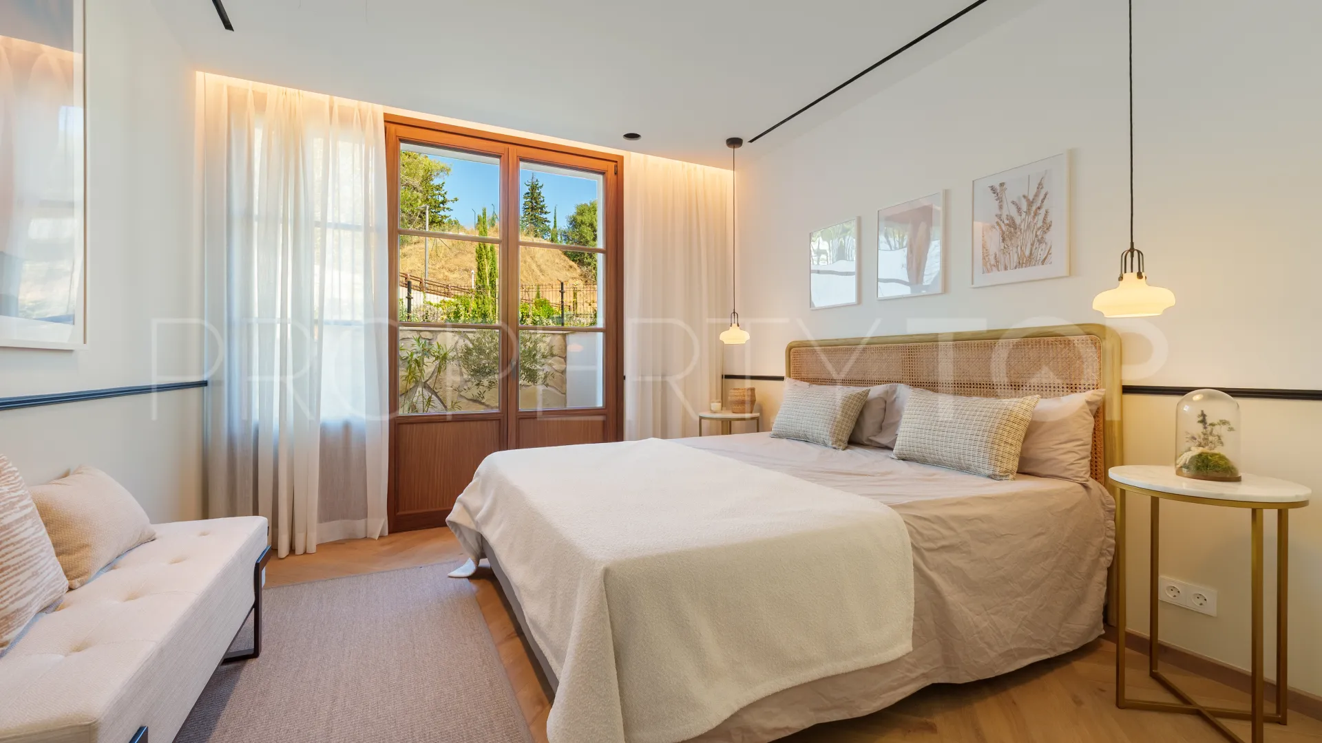 Villa en venta en The Hills con 5 dormitorios