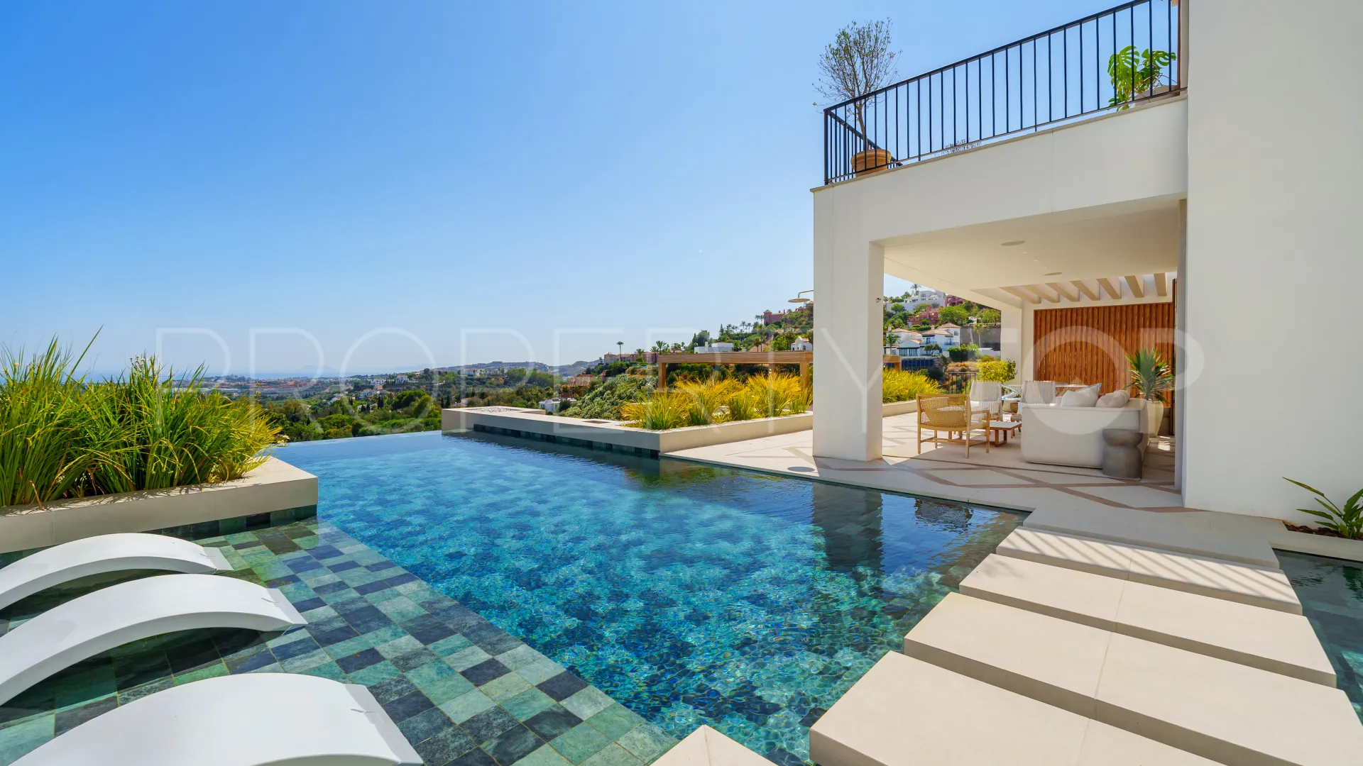 Villa en venta en The Hills con 5 dormitorios