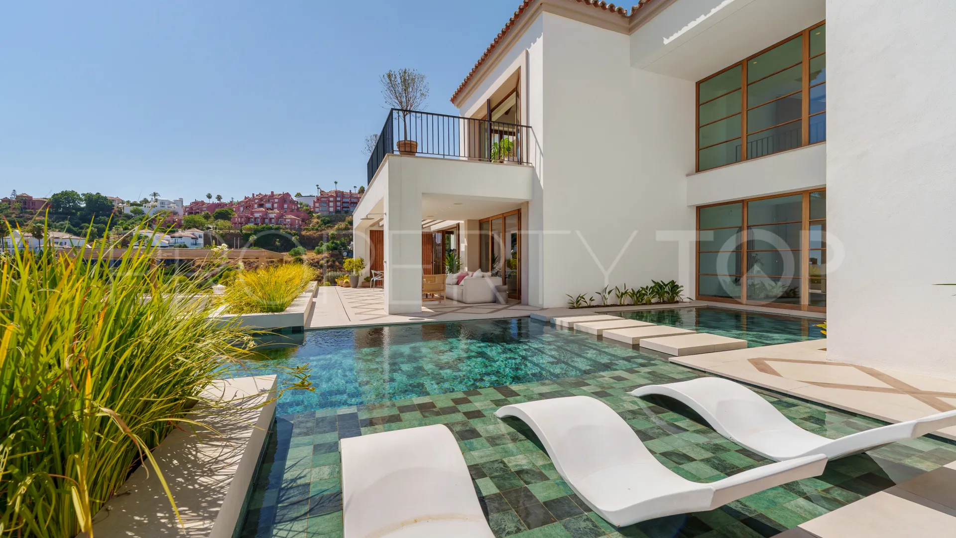 Villa en venta en The Hills con 5 dormitorios