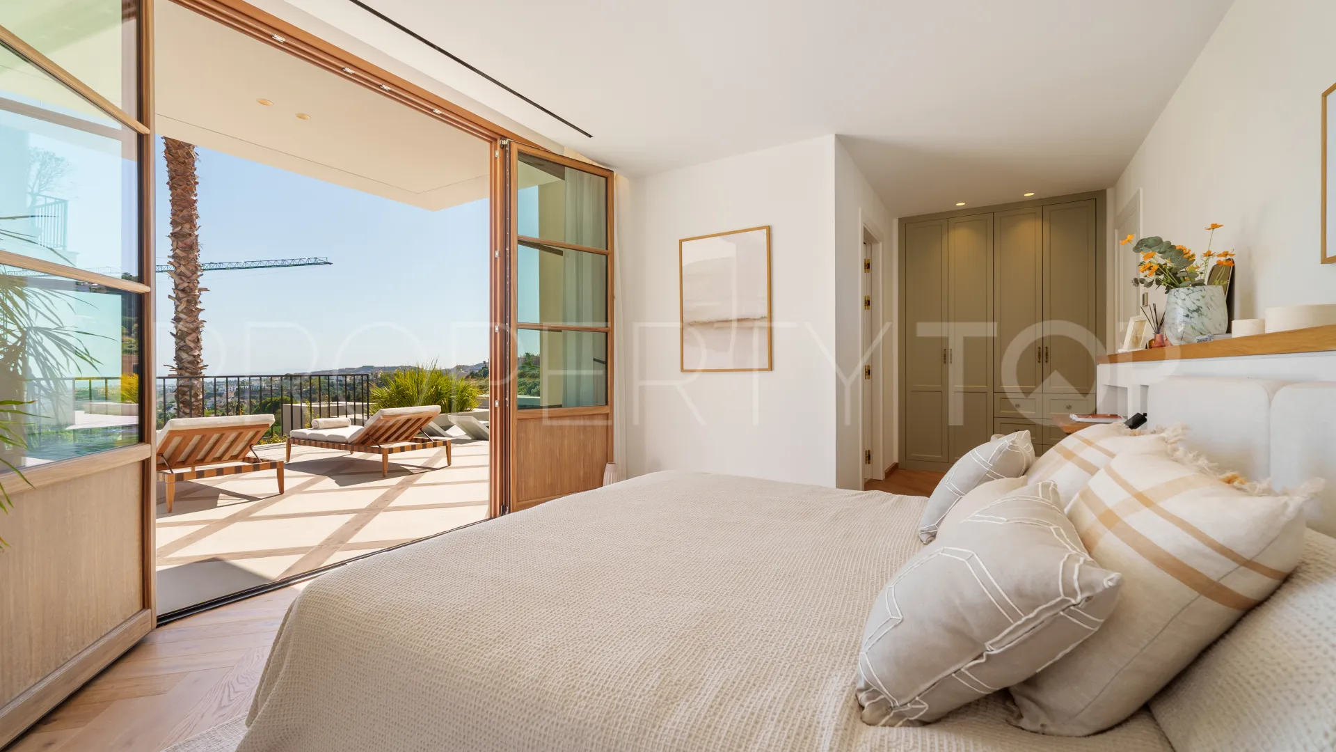 Villa en venta en The Hills con 5 dormitorios