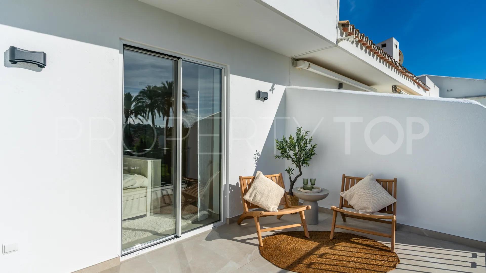 Town house for sale in La Rinconada with 4 bedrooms