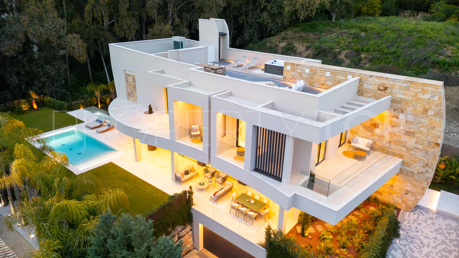 5 bedrooms villa for sale in La Cerquilla