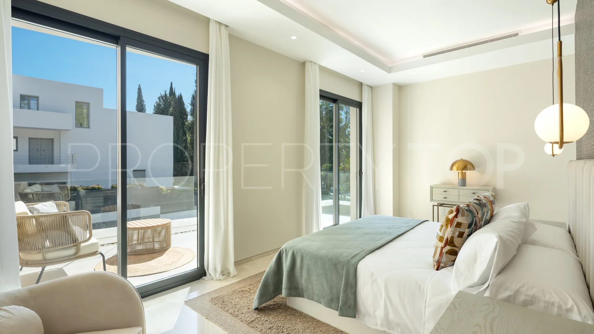 5 bedrooms villa for sale in La Cerquilla