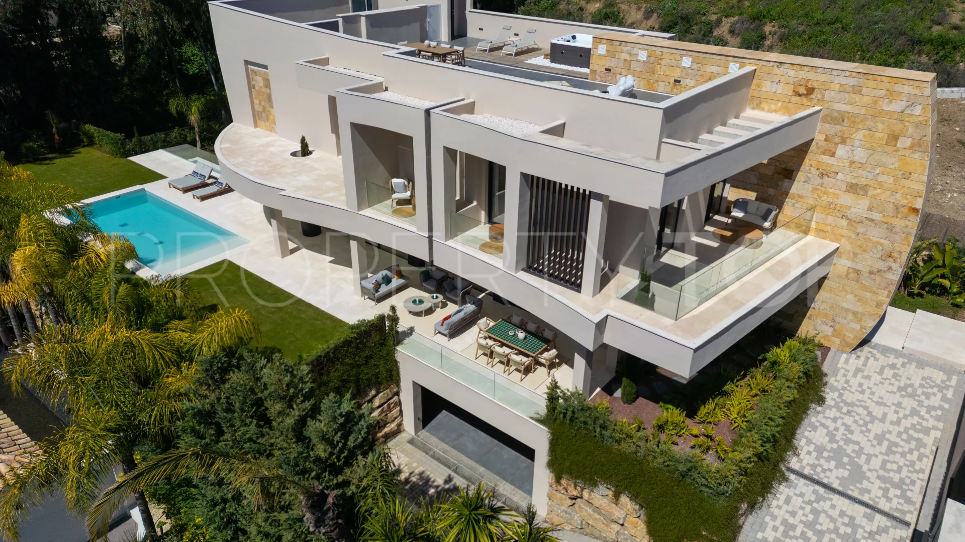5 bedrooms villa for sale in La Cerquilla