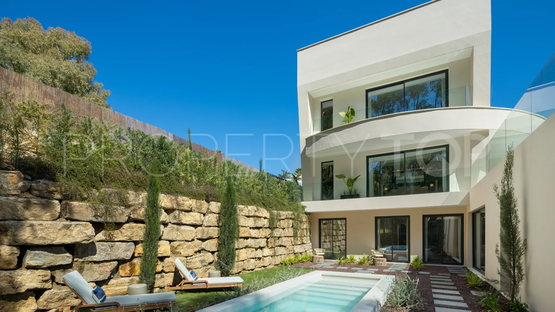 5 bedrooms villa for sale in La Cerquilla