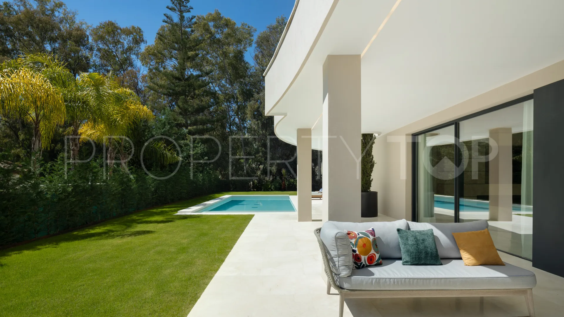 5 bedrooms villa for sale in La Cerquilla