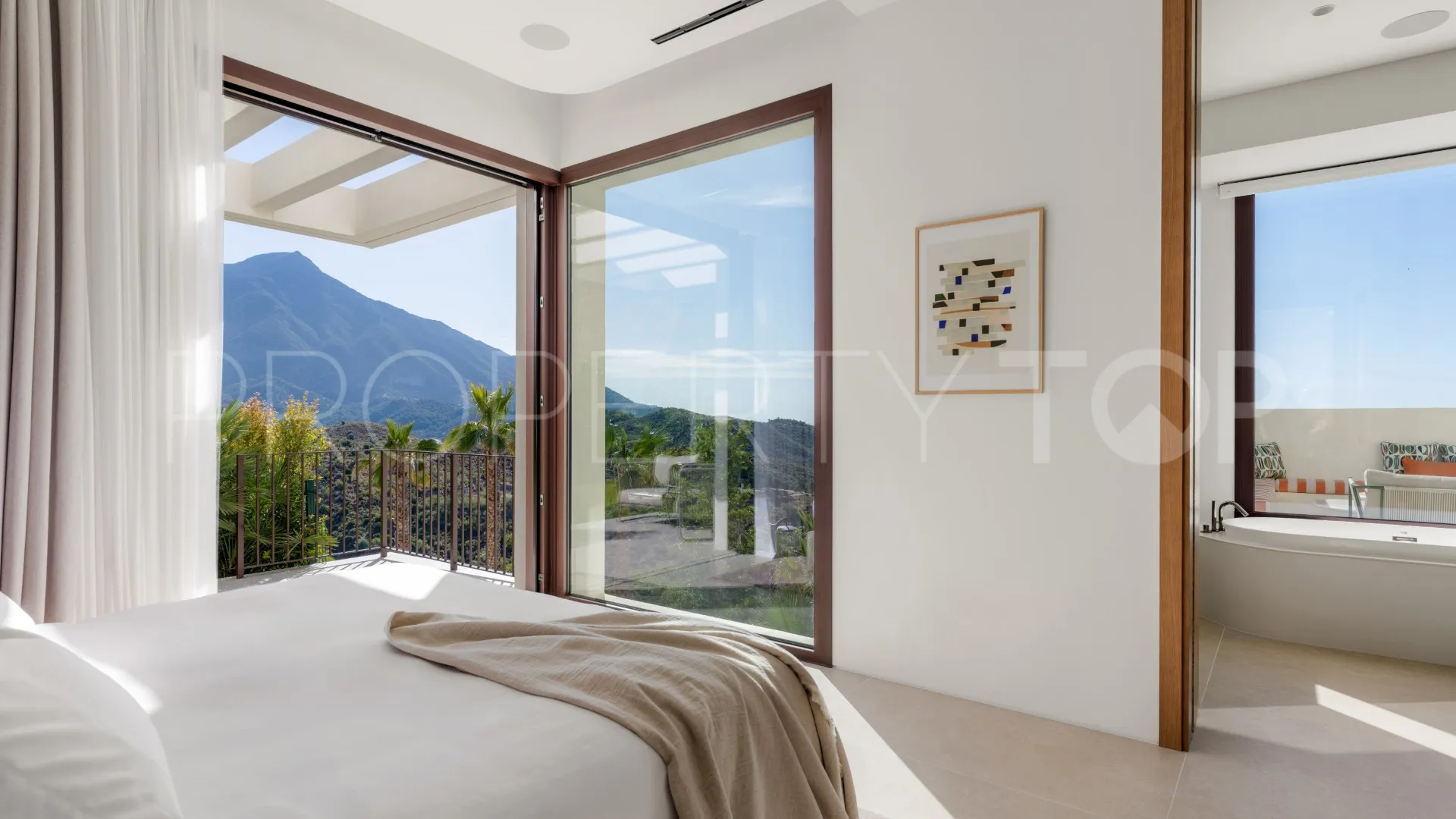 Villa de 4 dormitorios en venta en Real de La Quinta