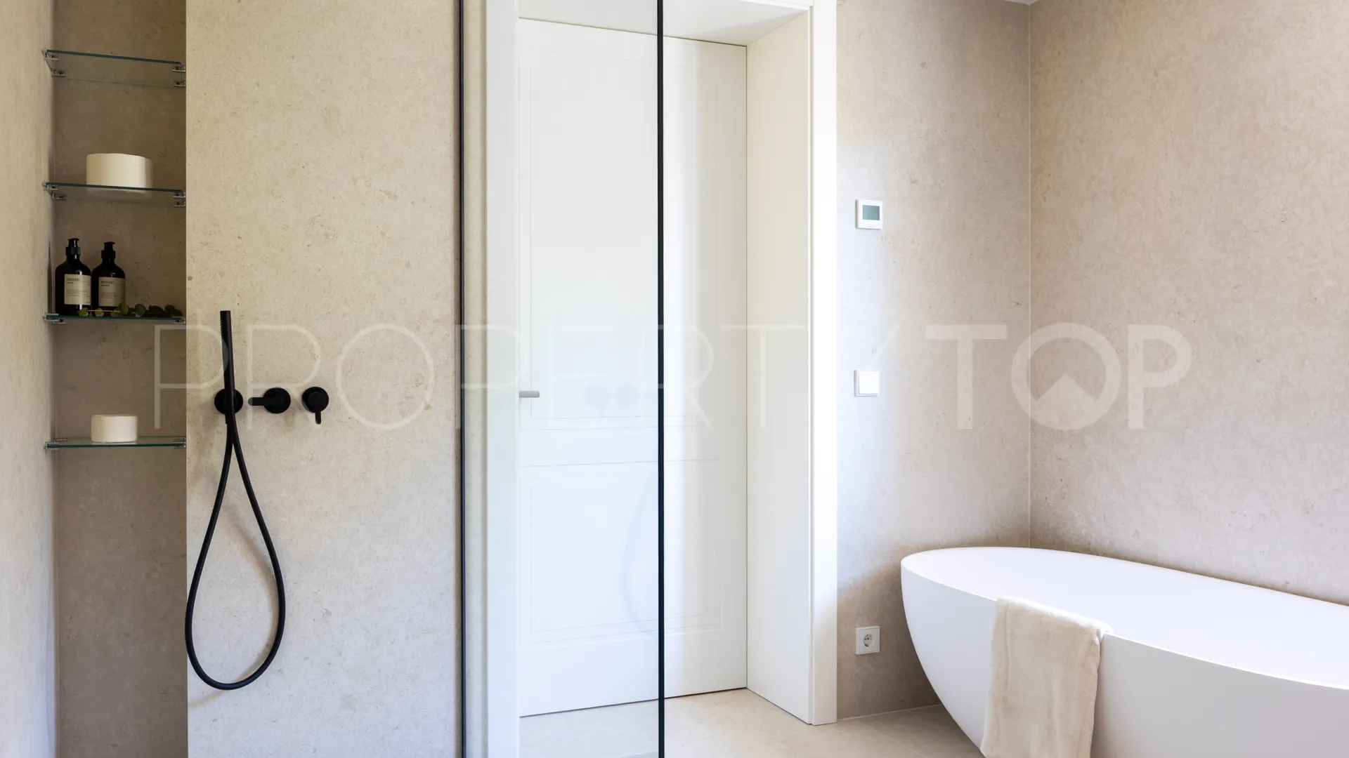 Villa de 4 dormitorios en venta en Paraiso Alto