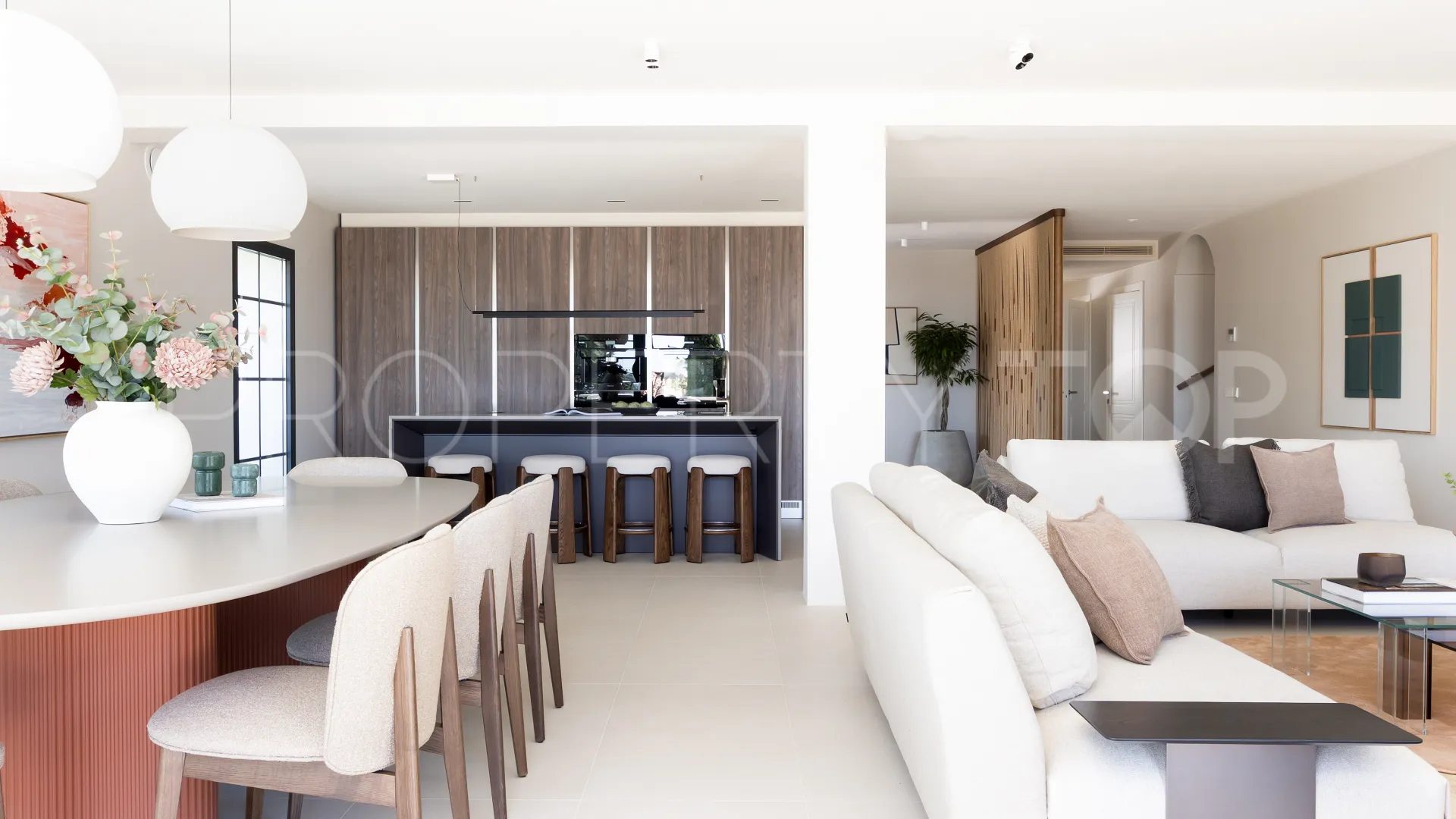Villa de 4 dormitorios en venta en Paraiso Alto