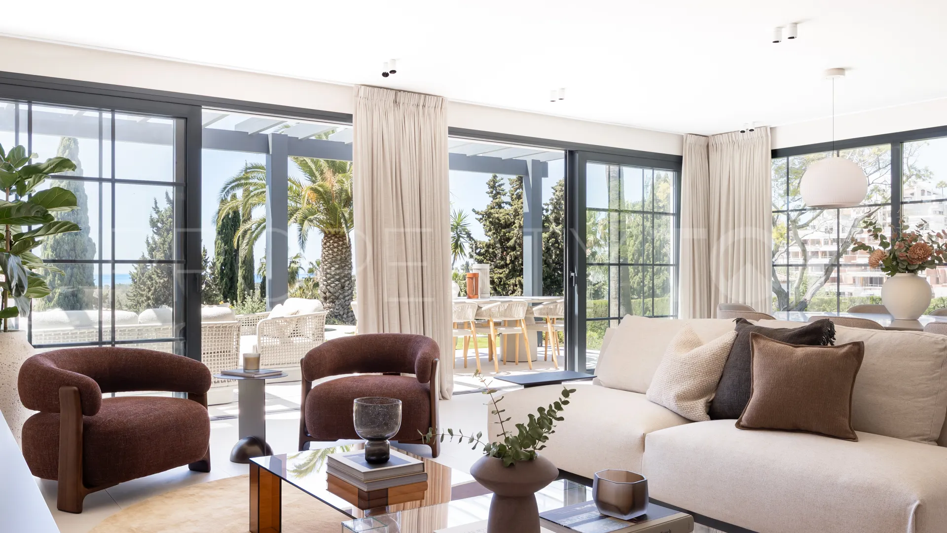 Villa de 4 dormitorios en venta en Paraiso Alto