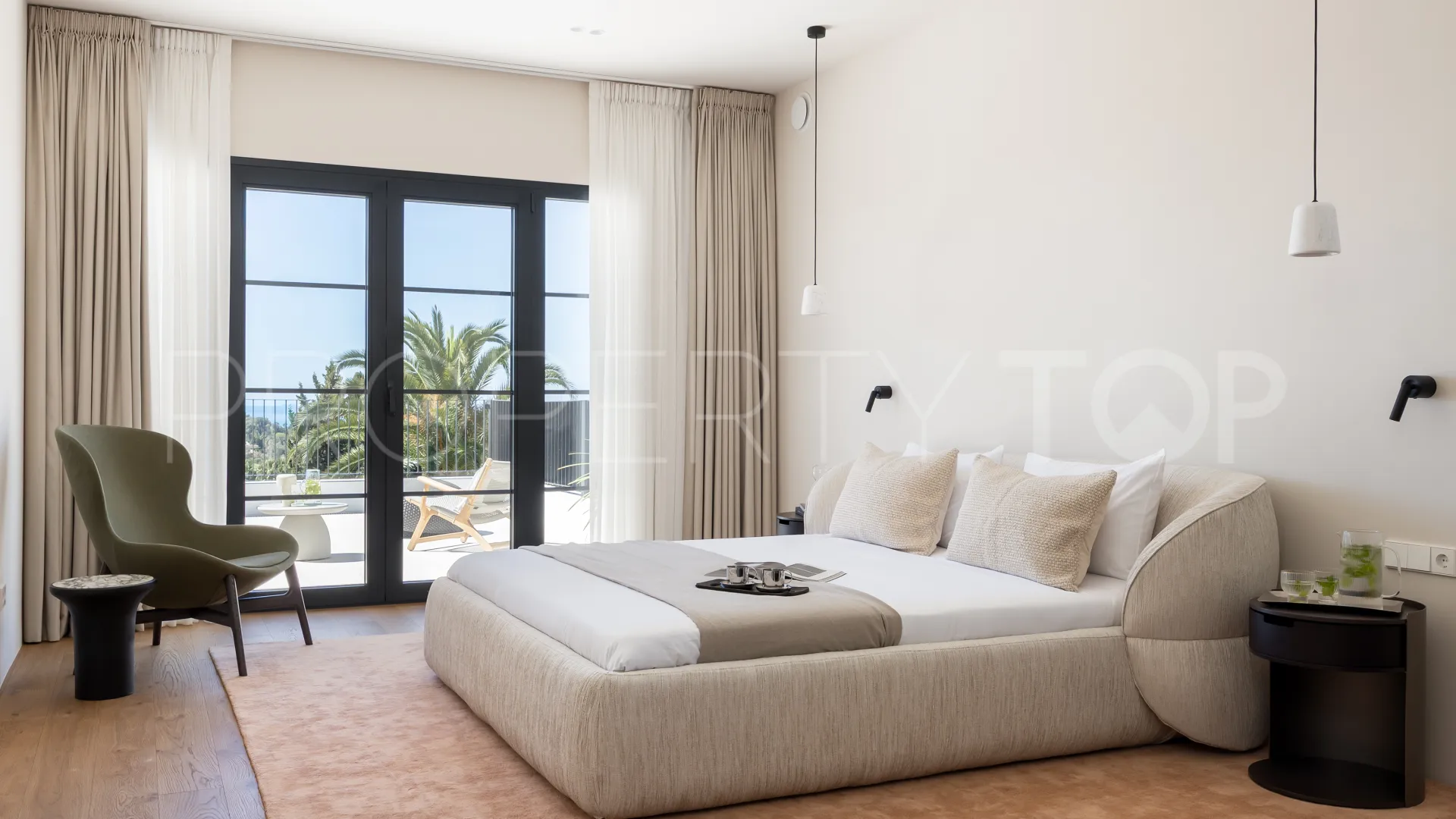 Villa de 4 dormitorios en venta en Paraiso Alto
