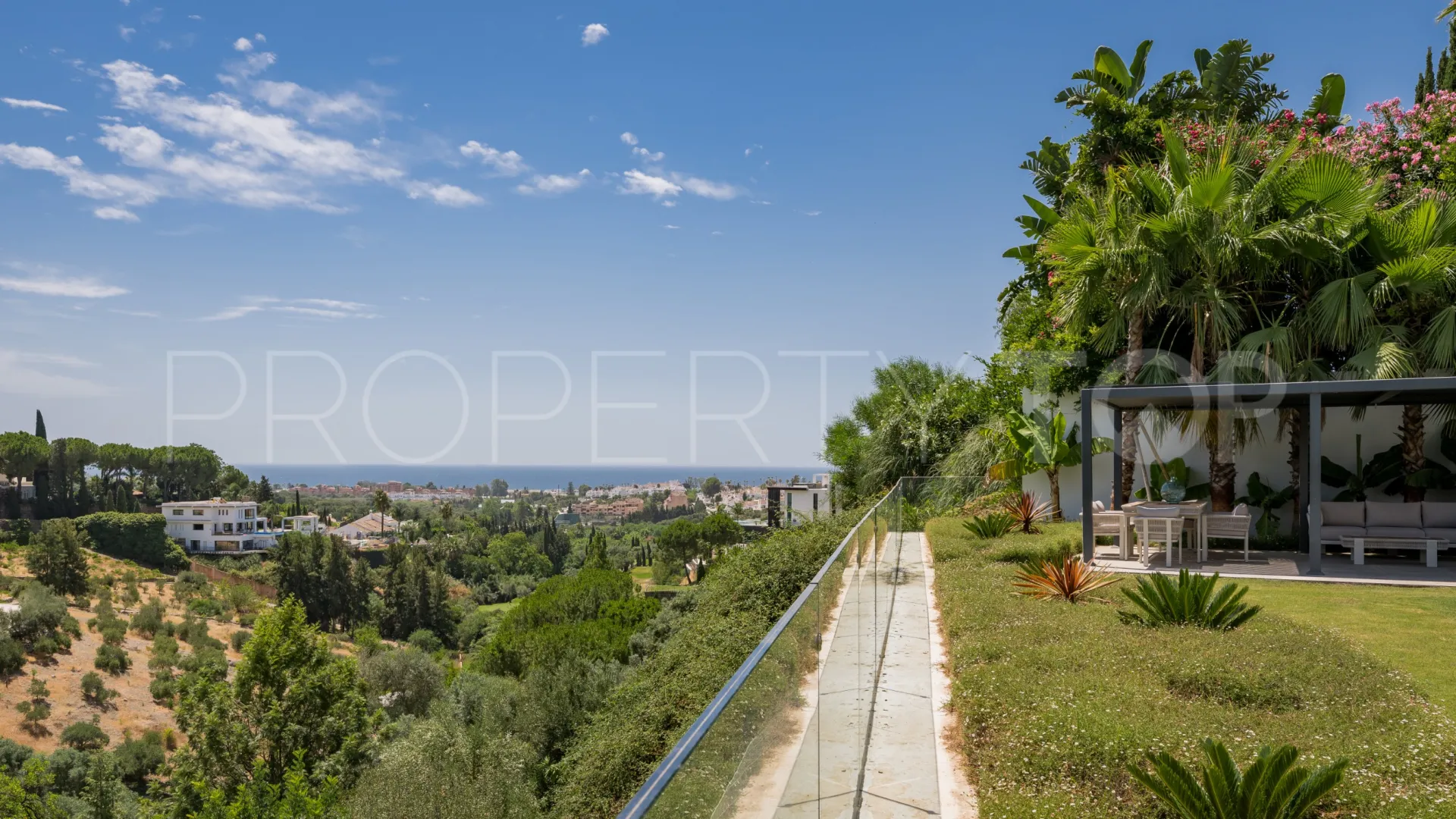 Villa for sale in Los Flamingos