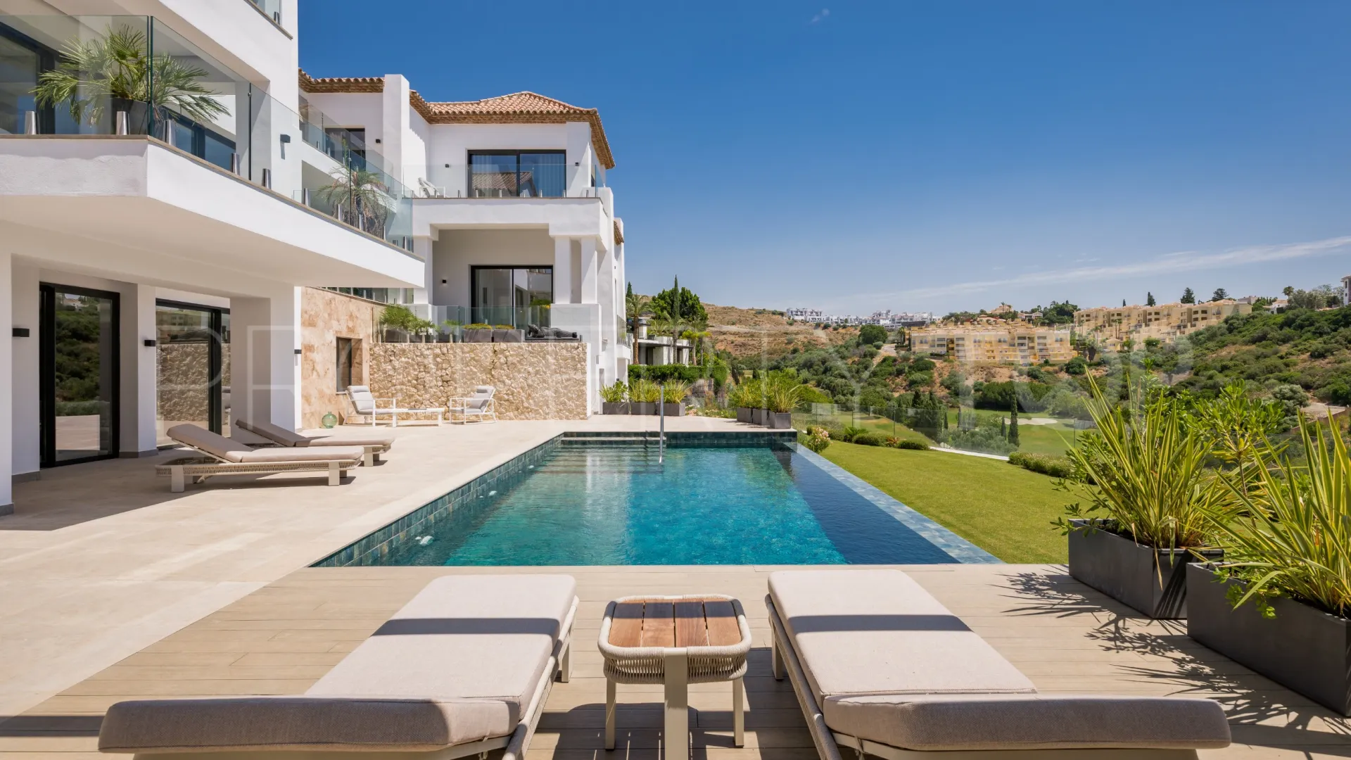 Villa for sale in Los Flamingos