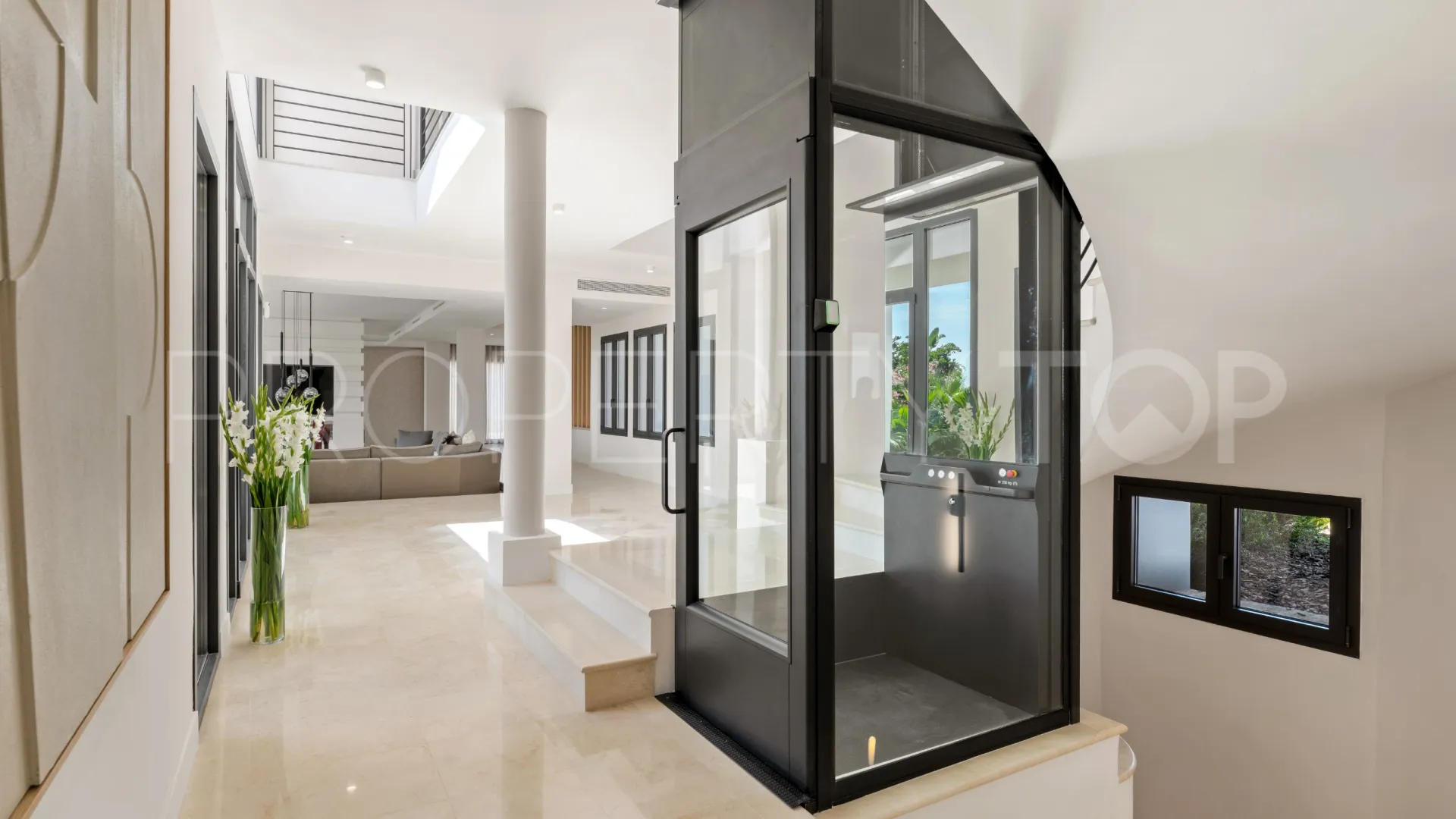 Villa for sale in Los Flamingos