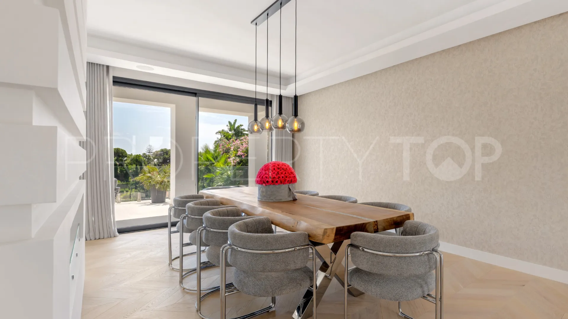 Villa for sale in Los Flamingos