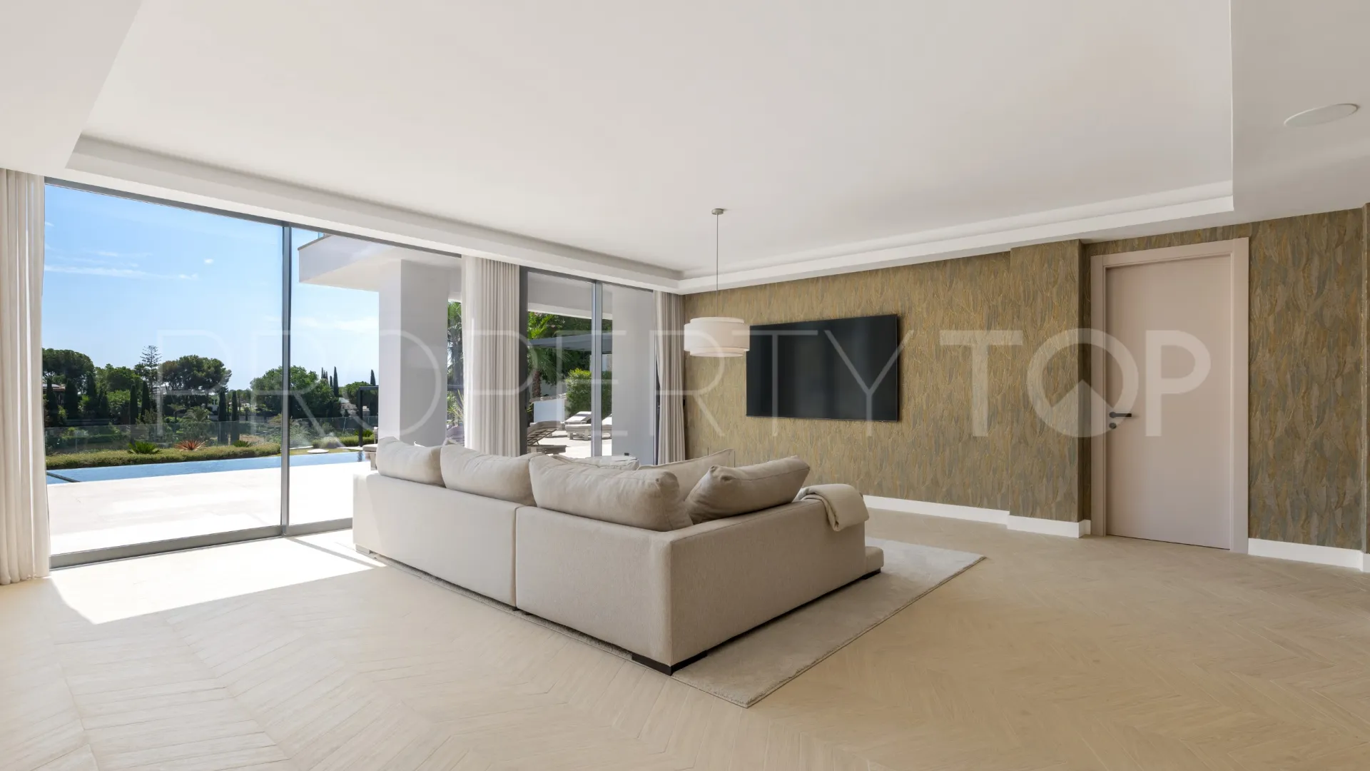 Villa for sale in Los Flamingos