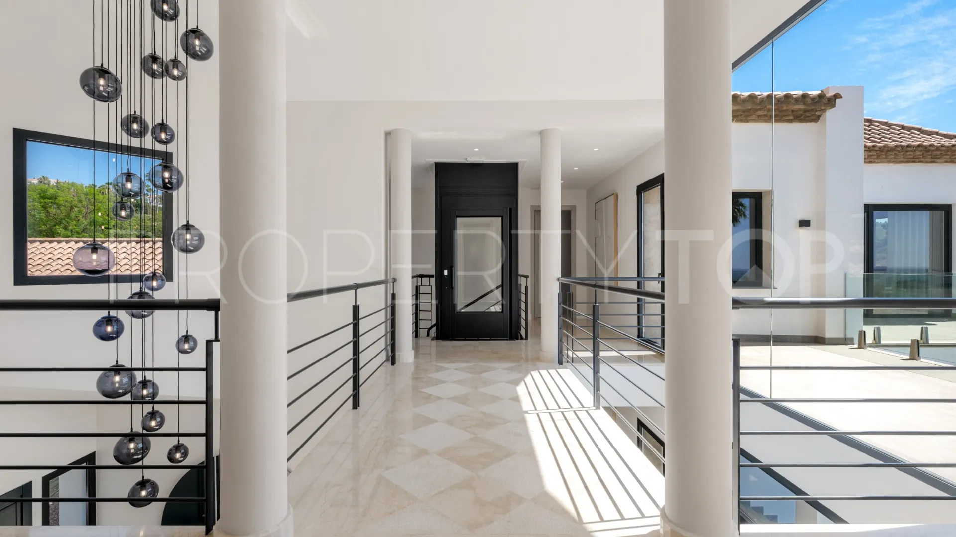 Villa for sale in Los Flamingos