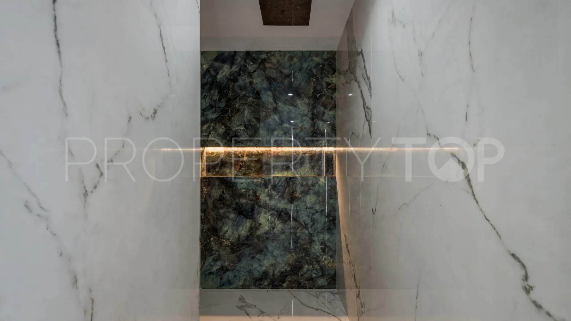 Villa for sale in Los Flamingos
