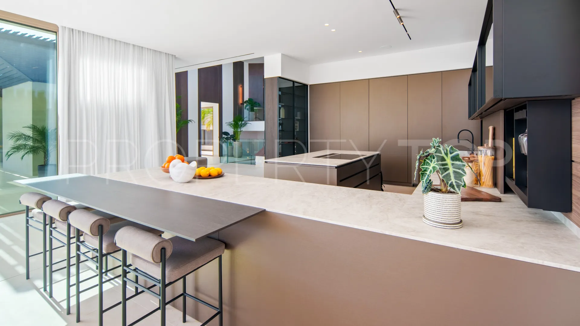 Villa en venta en Aloha de 5 dormitorios