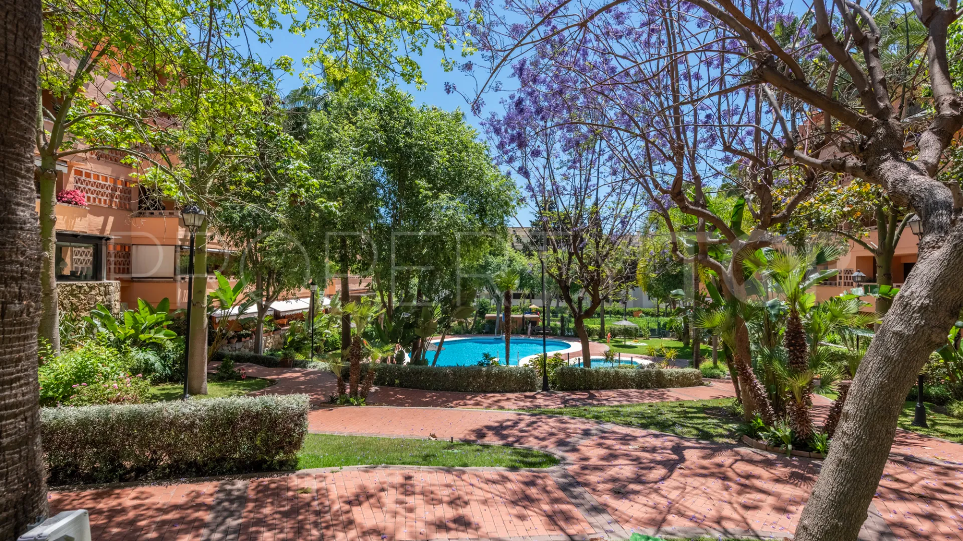 For sale apartment in Costa Nagüeles III with 3 bedrooms
