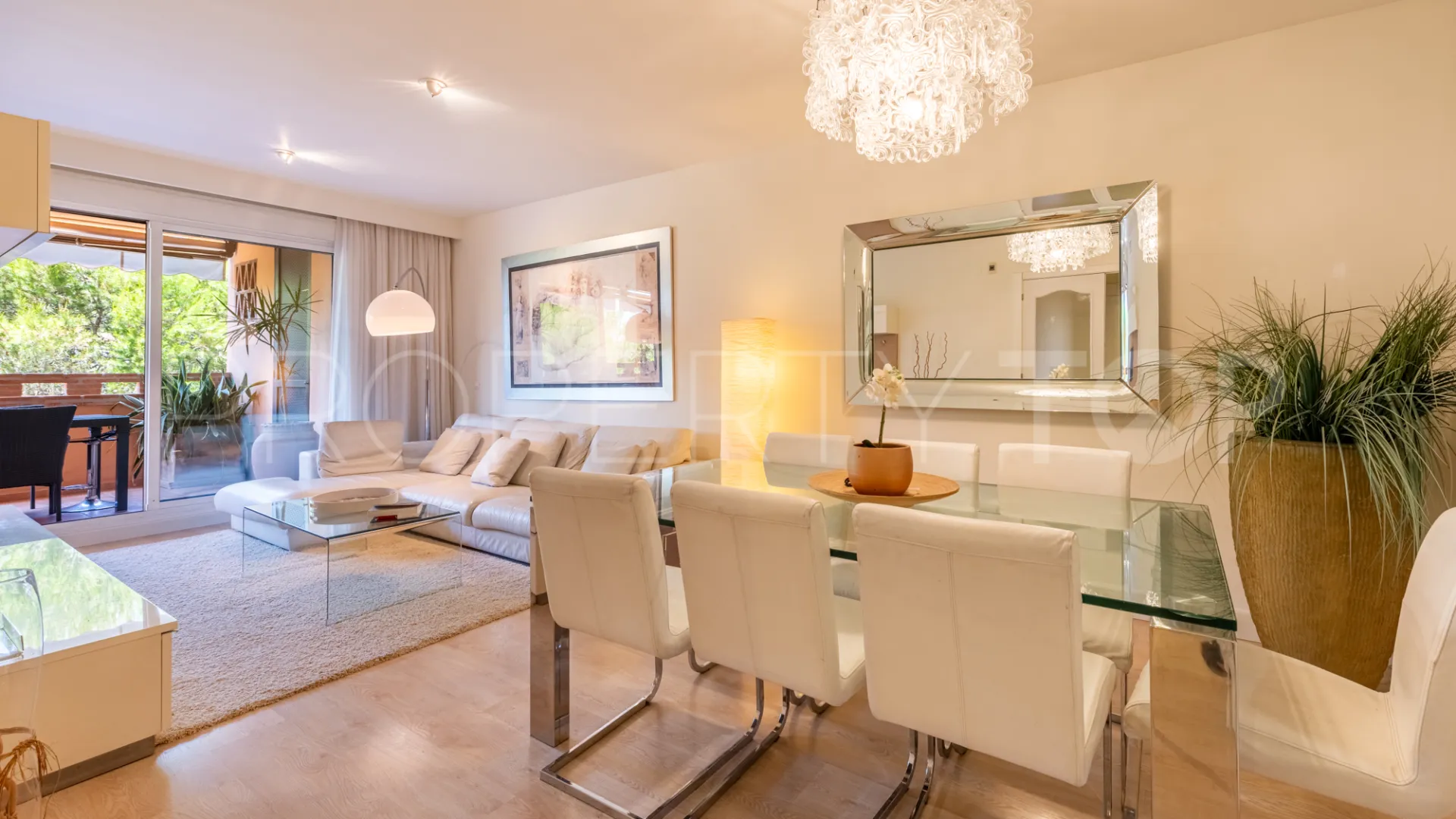 For sale apartment in Costa Nagüeles III with 3 bedrooms